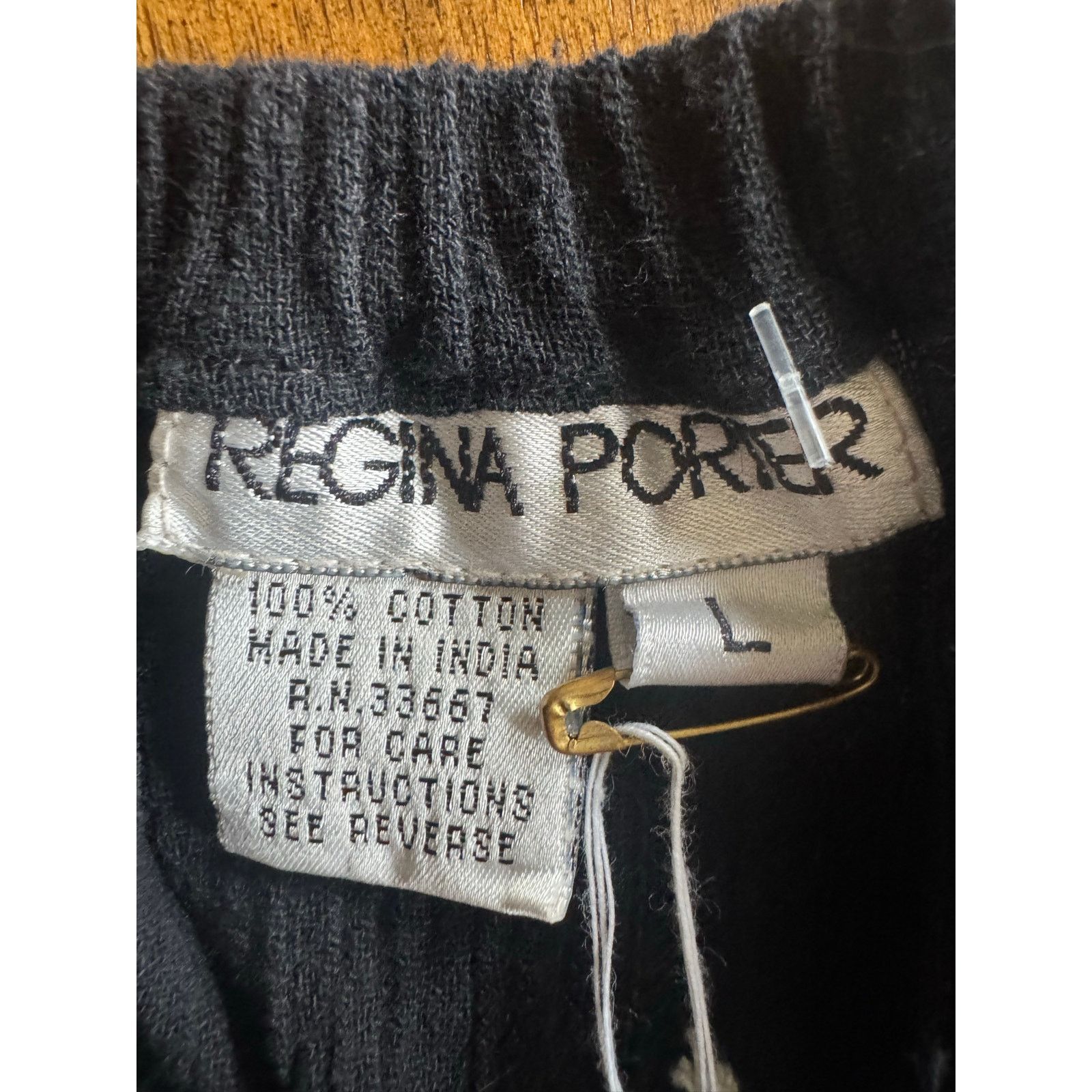 Other Vintage NWT 90s Regina Porter Black Crinkle Shorts Deadstock Size 34" / US 12 / IT 48 - 4 Thumbnail