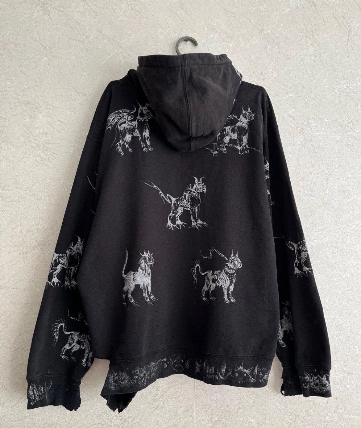 Supreme Supreme Hell Animals Dog All Over Print Distressed Hoodie XL Size US XL / EU 56 / 4 - 7 Thumbnail