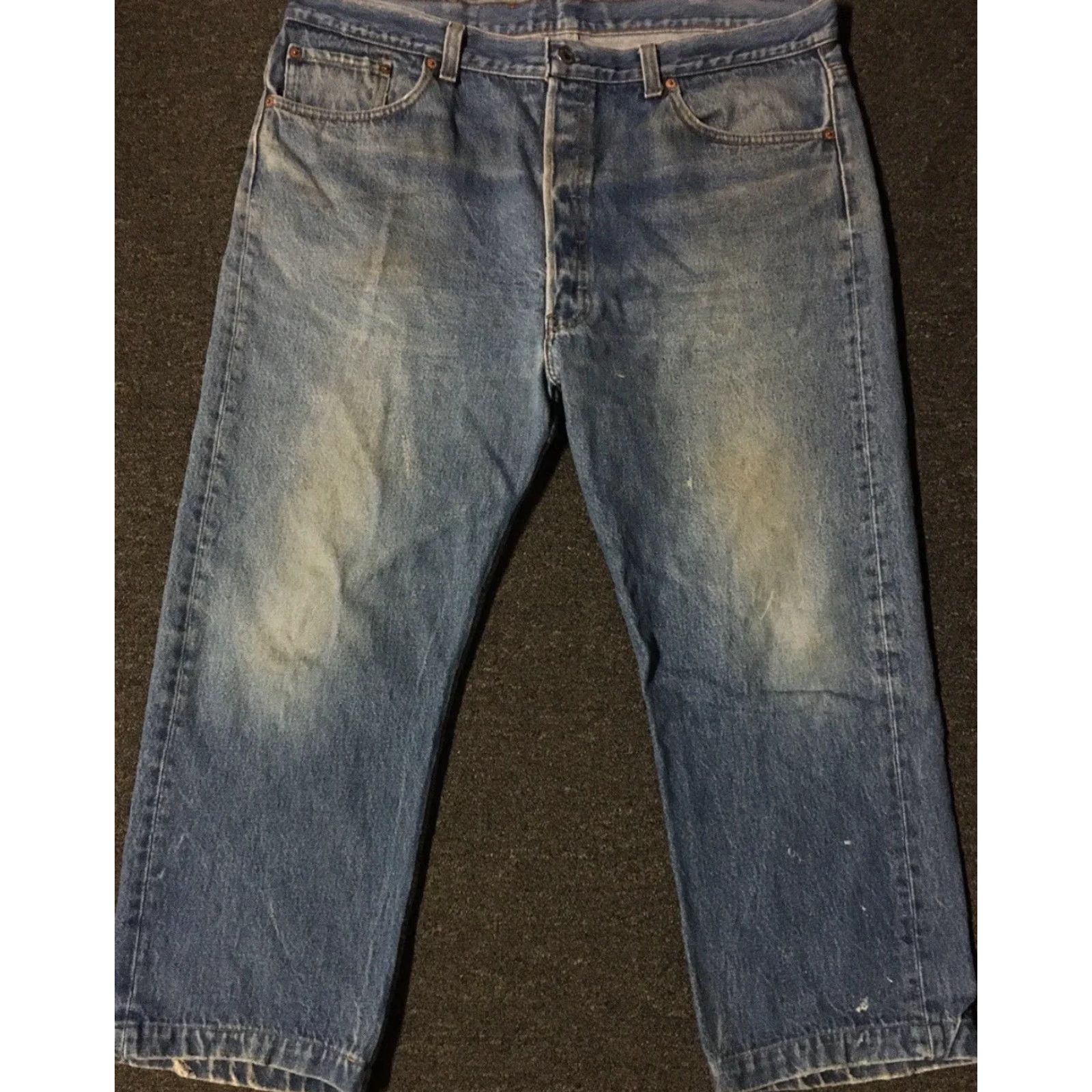 Levi's VINTAGE Levi's 501 Jeans Mens Denim Blue 39/26 Button Fly Distressed Faded Grunge 80s 90s USA 501 Model Straight Regular Mar 40 40s? Size US 40 / EU 56 - 2 Thumbnail