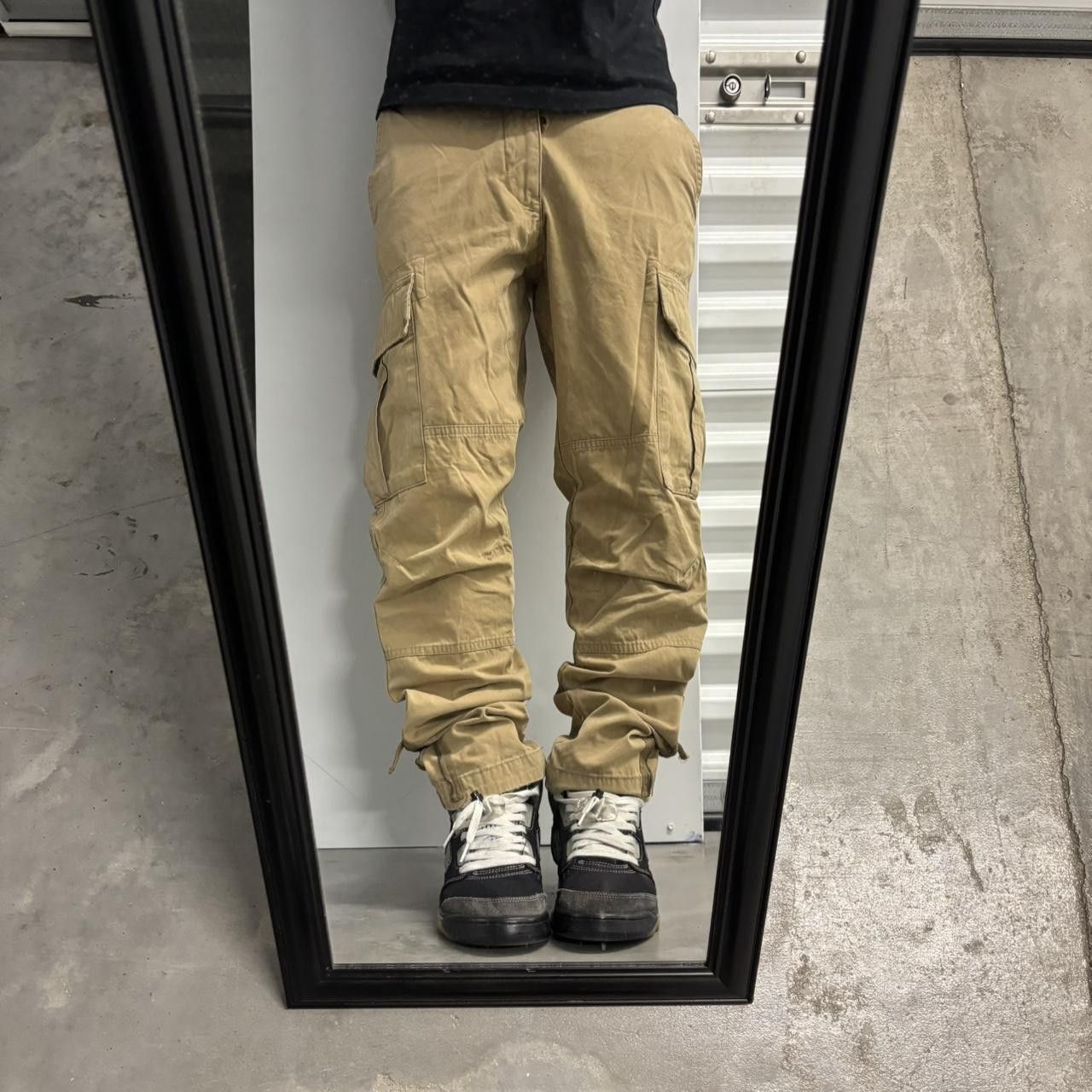 Abercrombie & Fitch Crazy Vintage Y2K/2000s Grunge Tan Abercrombie & Fitch Cargo Pants! 31x30 Size US 31 - 1 Thumbnail