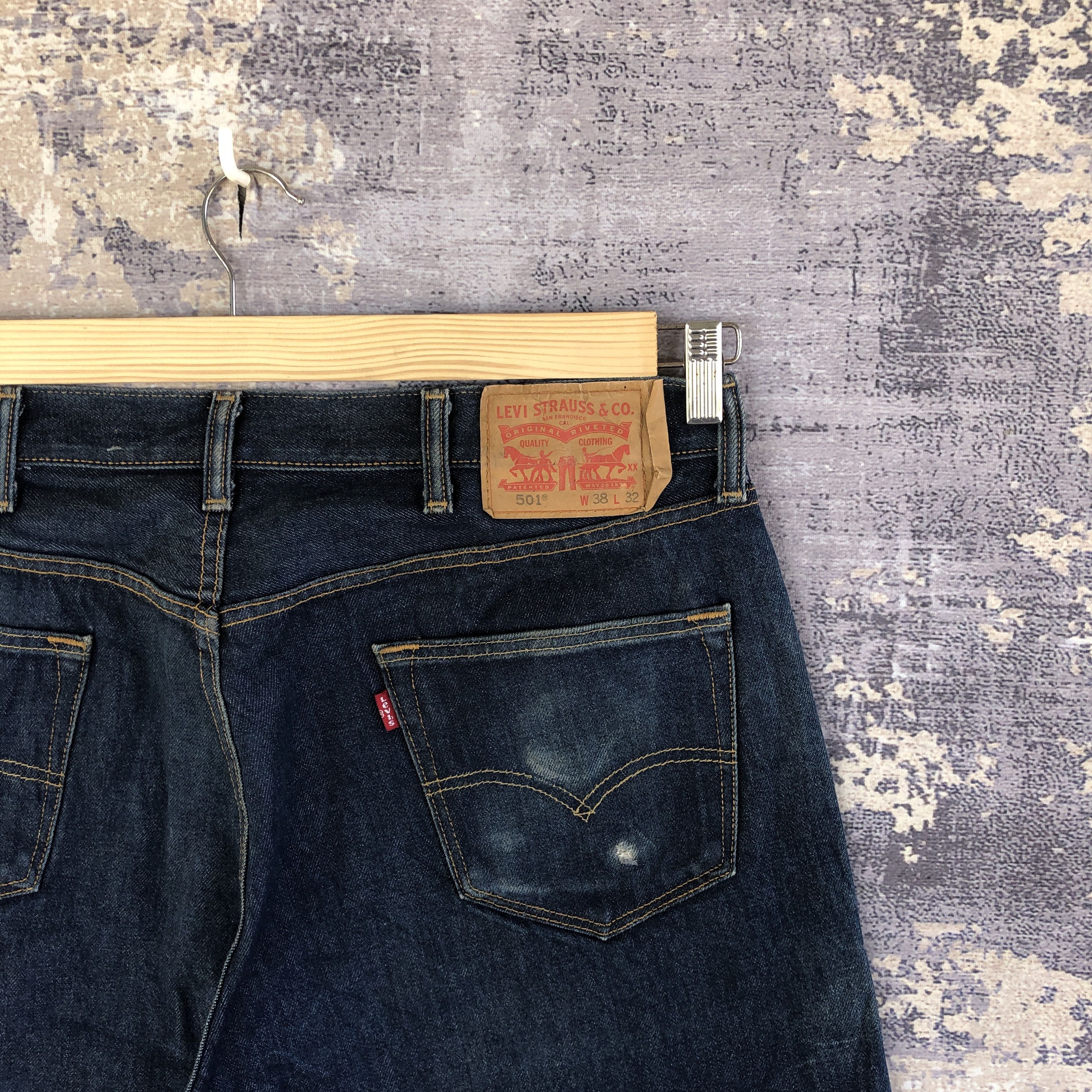 Levi's Vintage Y2K Levis 501 RedTab DarkWash Button Fly Jeans Denim Size US 36 / EU 52 - 5 Thumbnail