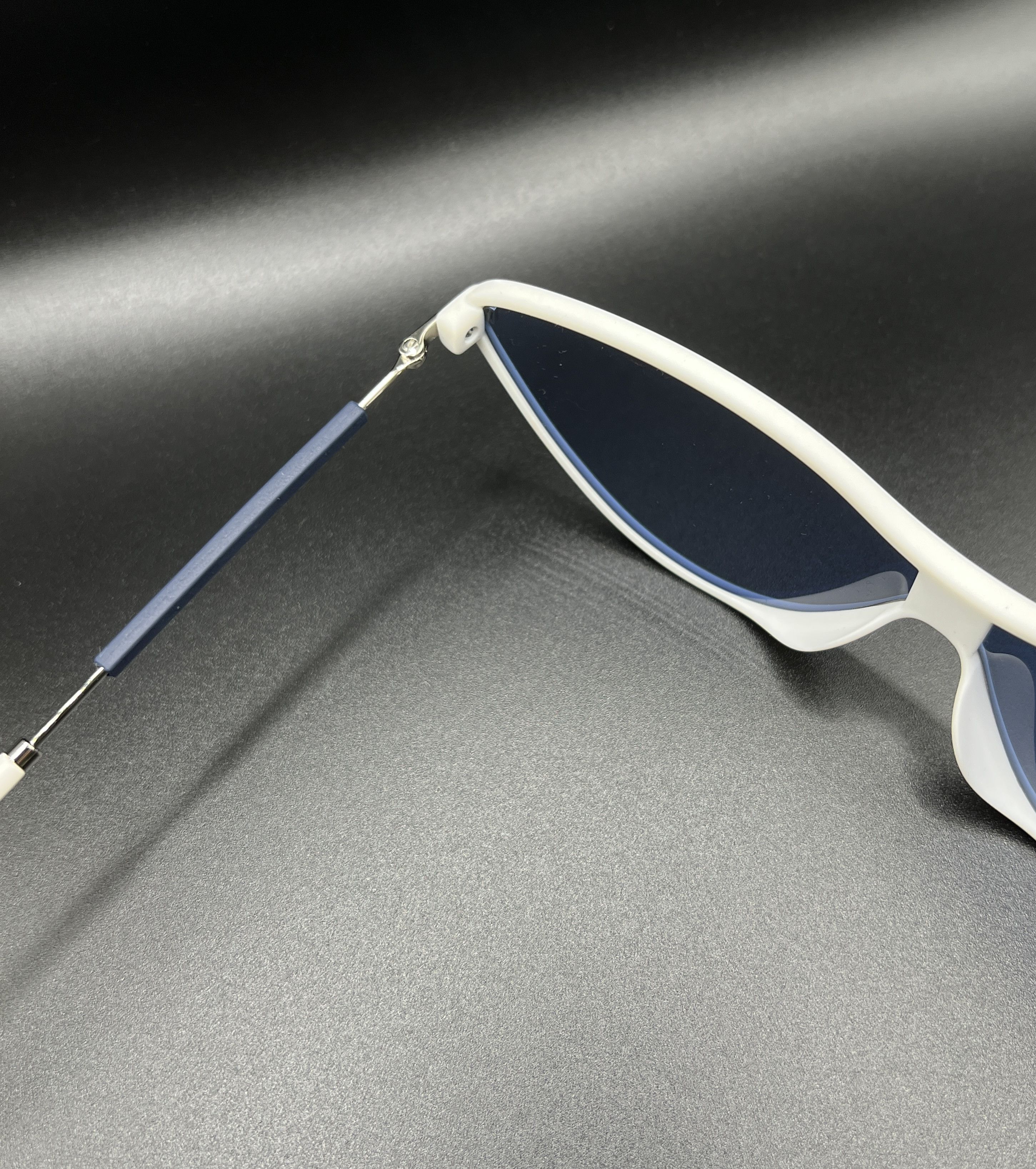 Calvin Klein Calvin Klein Jeans Cat-Eye CKJ19702S White Blue Sunglasses Size ONE SIZE - 7 Thumbnail