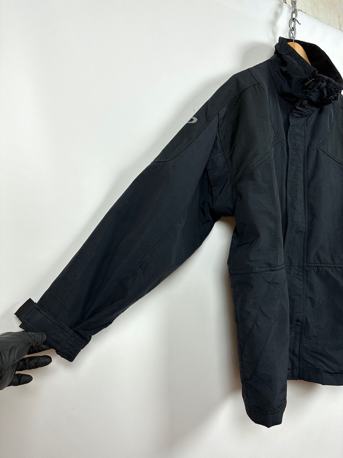 Oakley Vintage Oakley Software Double Logo Gorpcore Style Jacket Size US XL / EU 56 / 4 - 16 Thumbnail