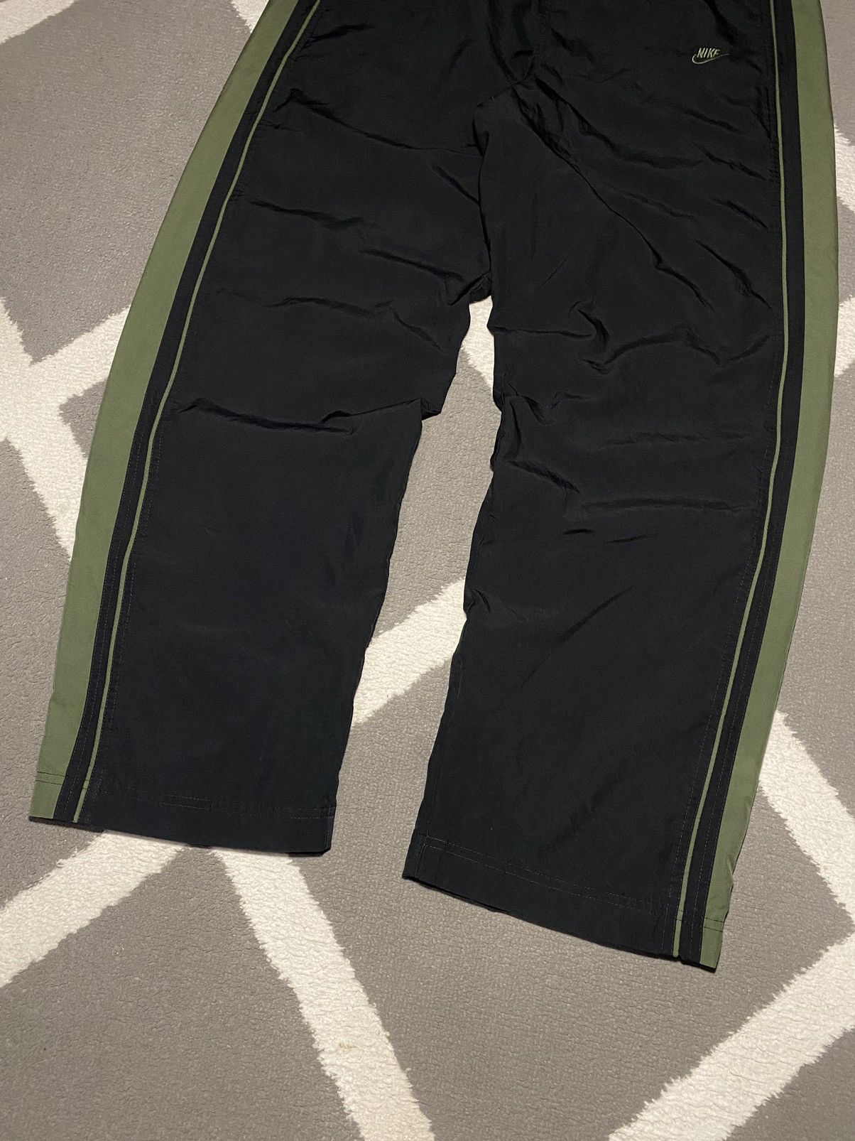 Nike × Vintage Vintage 00’s Nike Baggy Fit Sweatpants Trackpants Size US 34 / EU 50 - 8 Thumbnail