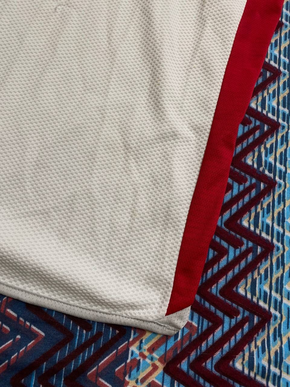 Umbro Jerseys Umbro football England T-Shirt Y2K Vintage Size US M / EU 48-50 / 2 - 17 Thumbnail