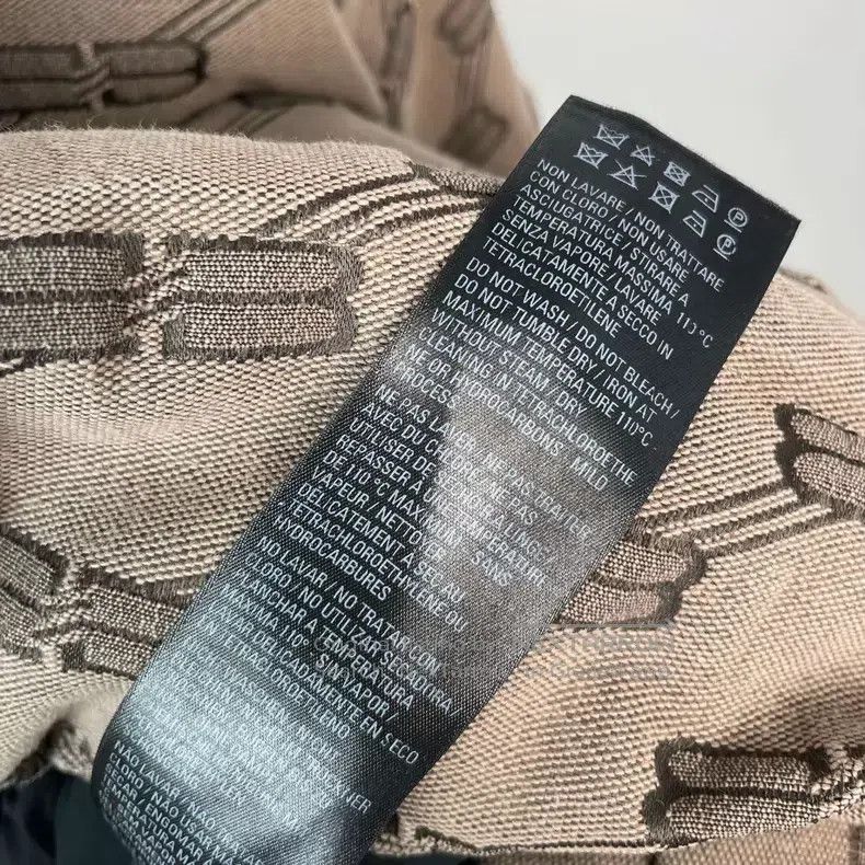 Balenciaga Balenciaga Down Jacket Size XS / US 0-2 / IT 36-38 - 6 Thumbnail