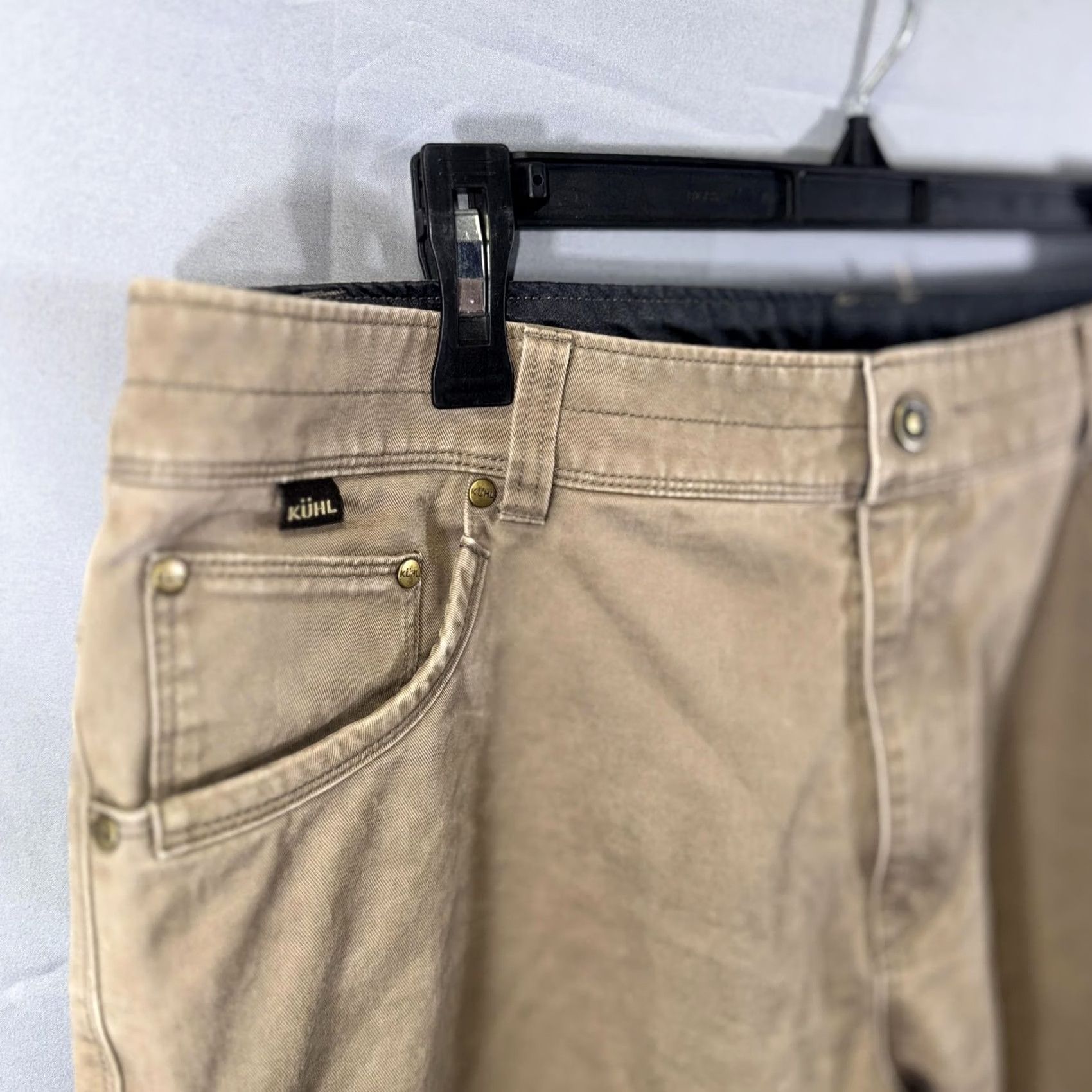 Vintage KÜHL Pants Mens 38x30 Khaki Tan Outdoor Hiking Legendary Pants Zip Fly Articulated Mens Pants Parkas? Size US 38 / EU 54 - 4 Thumbnail