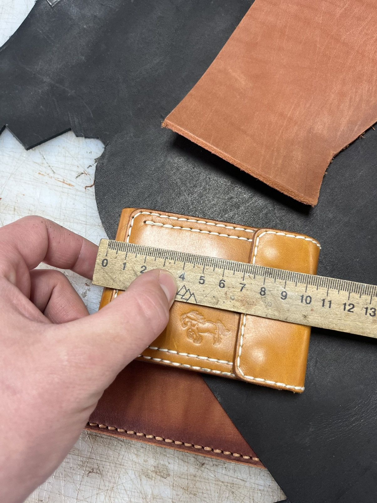 Other Handmade Leather Wallet Card Holder Brown Slim Bifold Craft Size ONE SIZE - 13 Thumbnail