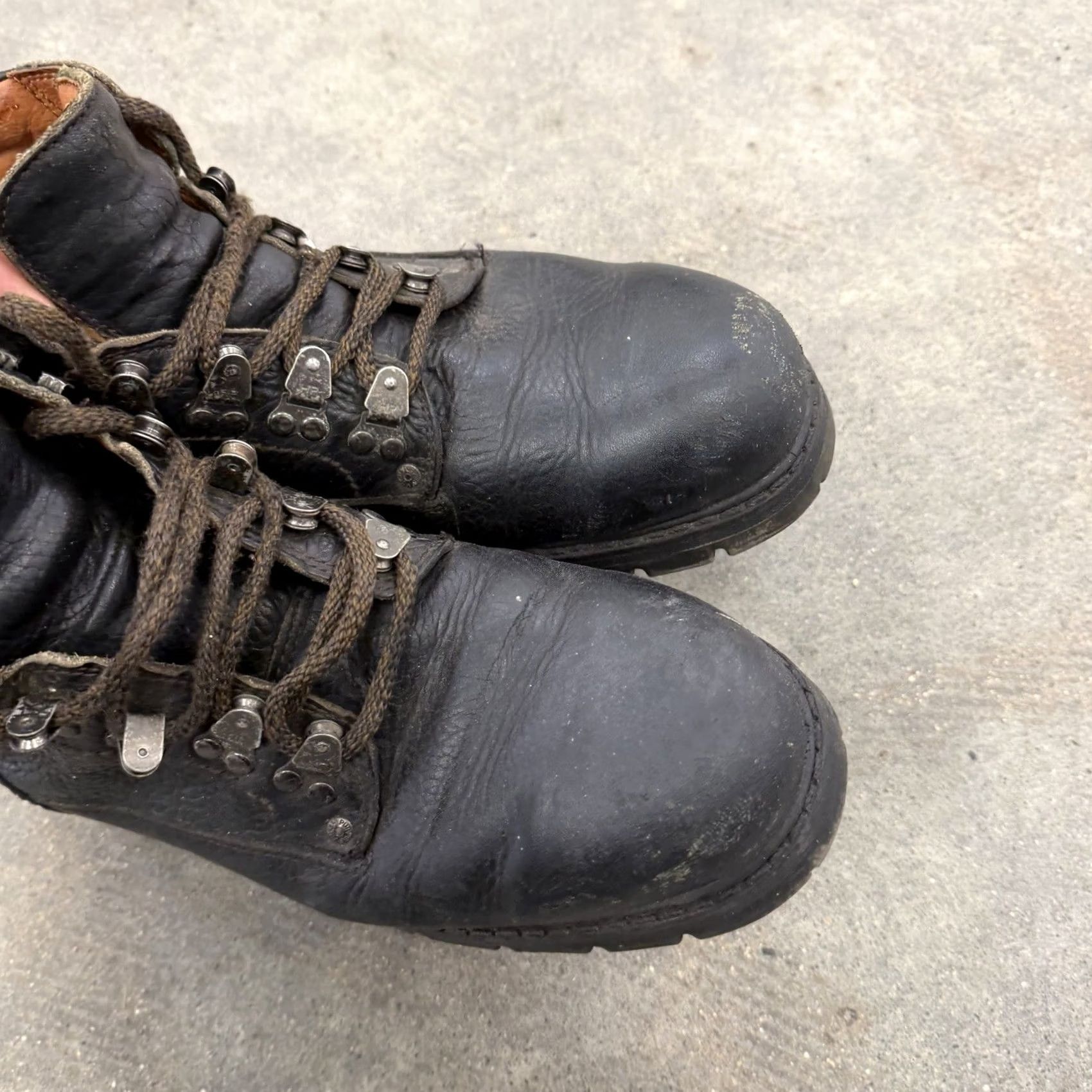 Hush Puppies VINTAGE Hush Puppies Boots Leather Black Moto Mens 12 M Combat Leather USA Mens Size US 12 / EU 45 - 6 Thumbnail