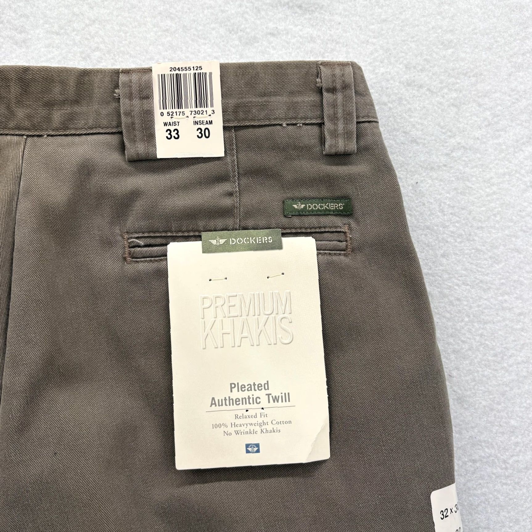 Dockers VINTAGE Dockers Premium Khakis Pants Mens 33x30 Brown Pleated Relaxed No Wrinkle Size US 33 - 2 Thumbnail