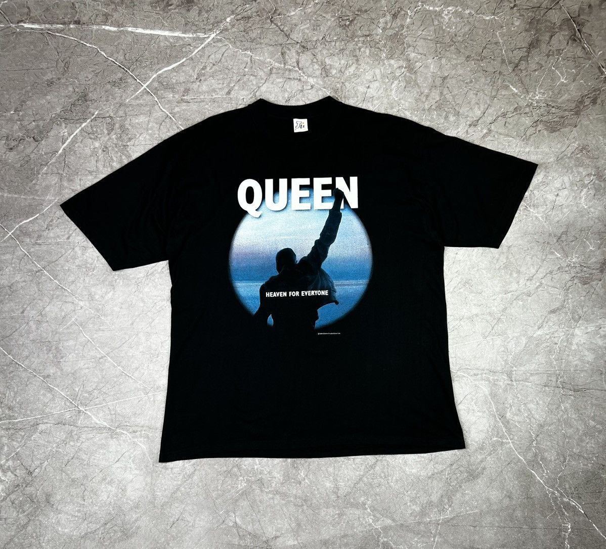 Band Tees Vintage 1995 Queen Tee Heaven for Everyone Tour Tee Size US XL / EU 56 / 4 - 3 Thumbnail