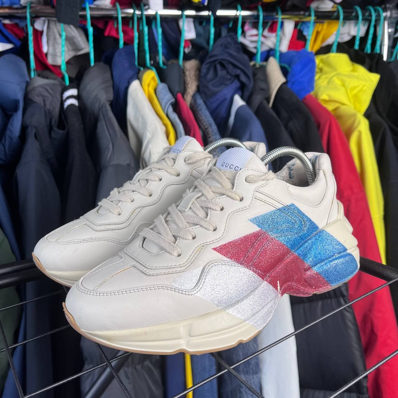 Gucci Gucci Rhyton White/Red/Blue Stripe Ivory Sneakers Size 36 Size US 6 / IT 36 - 1 Thumbnail