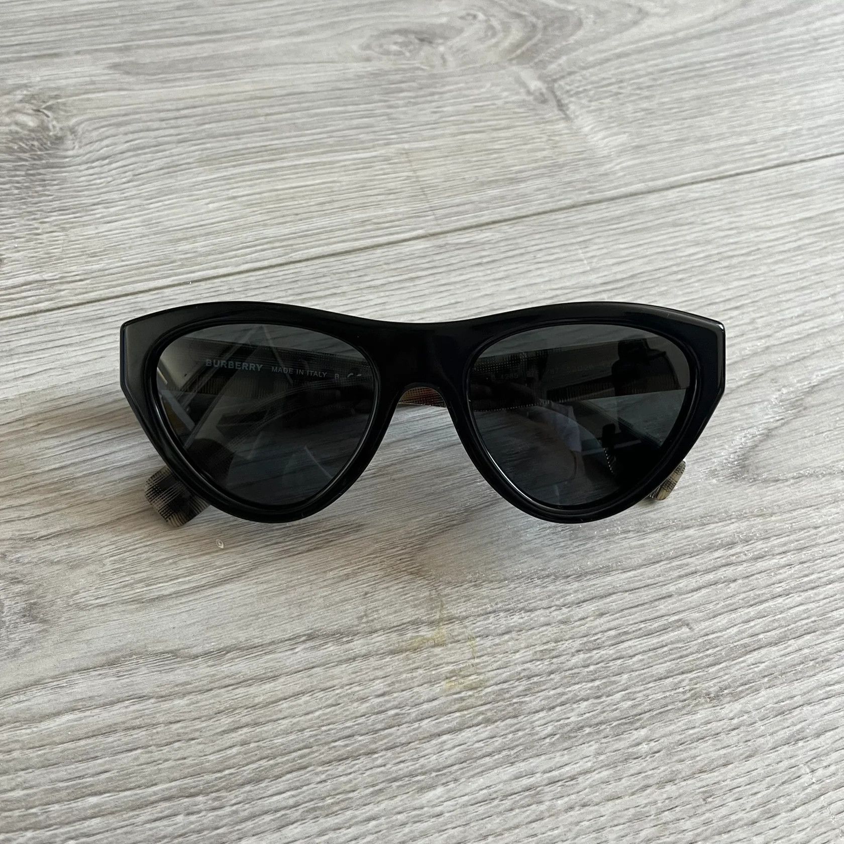 Burberry Burberry Womens B4285 Sunglasses Size ONE SIZE - 7 Thumbnail