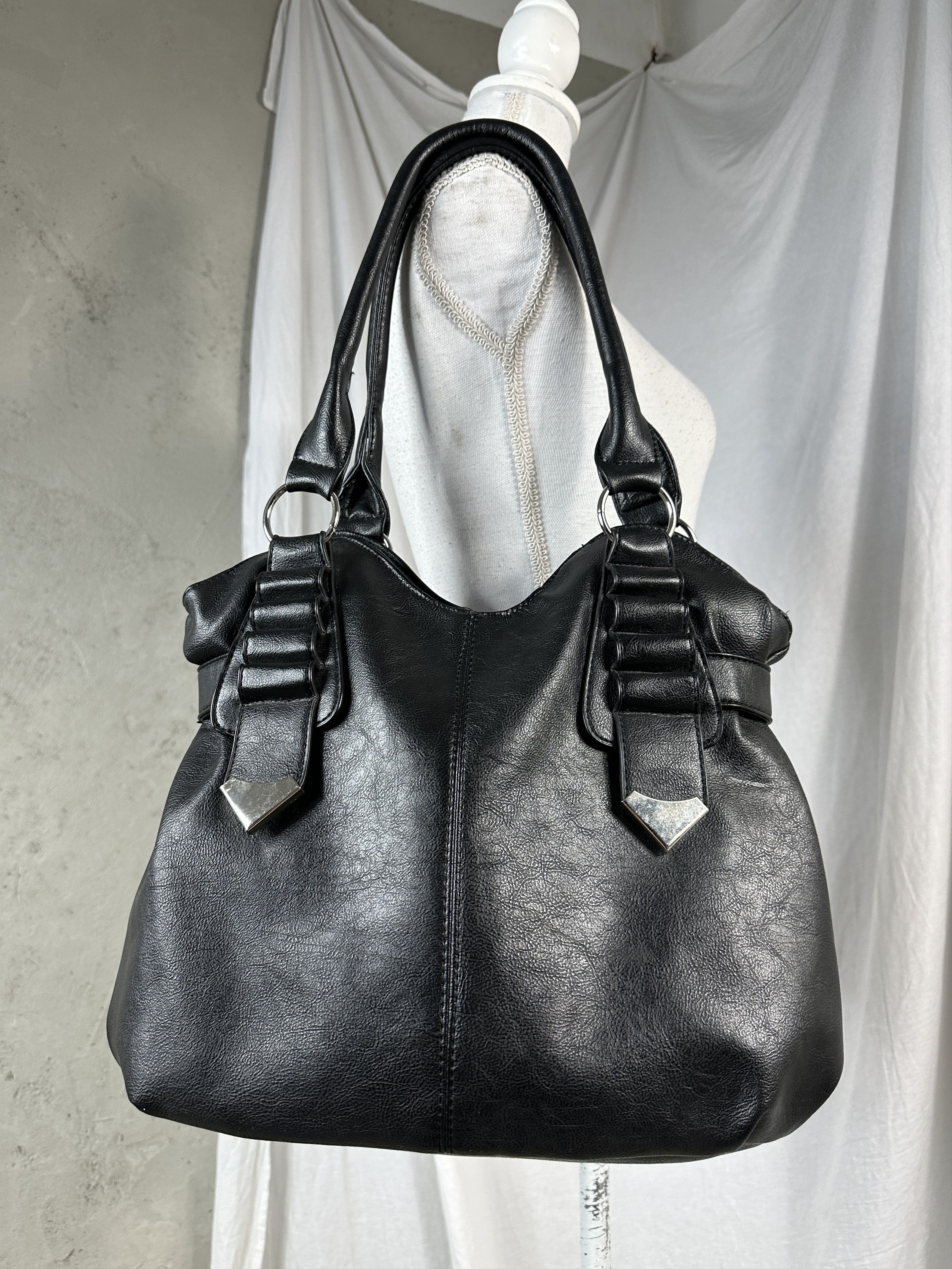 Vintage Vintage Y2K Avant Garde Faux Leather Moto Straps Bag Size ONE SIZE - 1 Thumbnail
