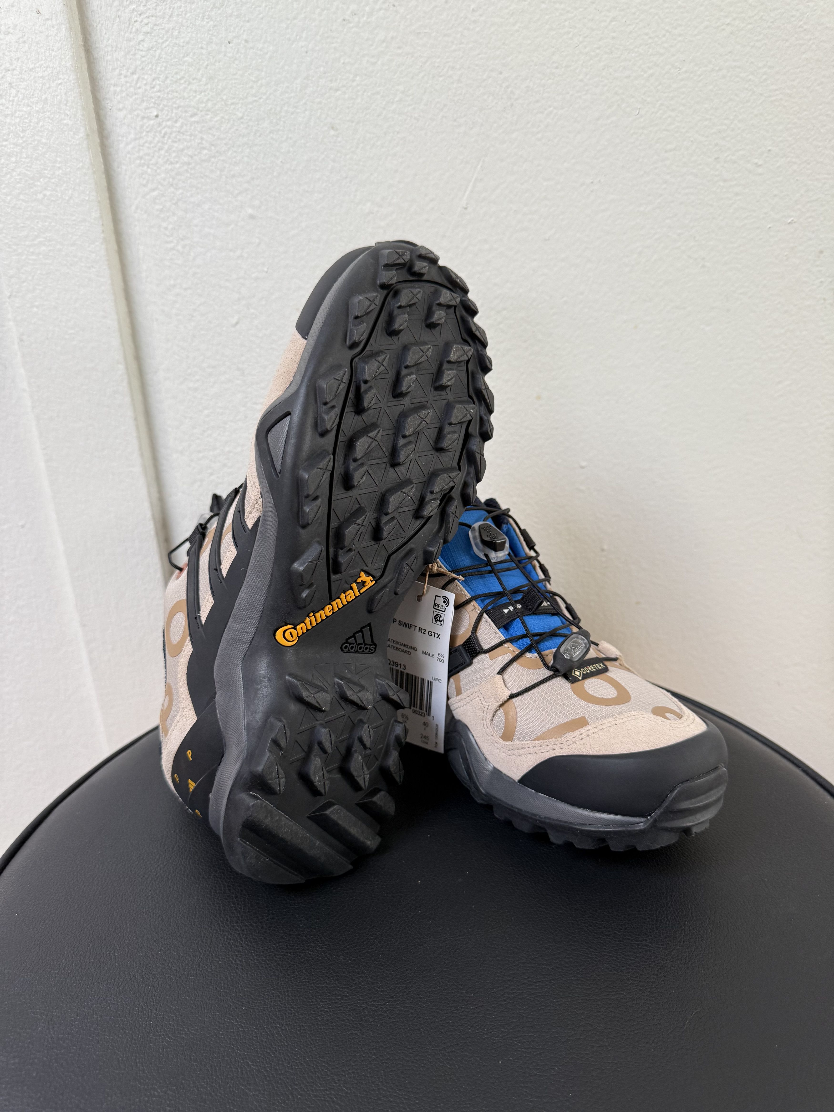 Adidas × Pop Trading Company POP SWIFT R2 GTX Size US 7 / EU 40 - 6 Thumbnail