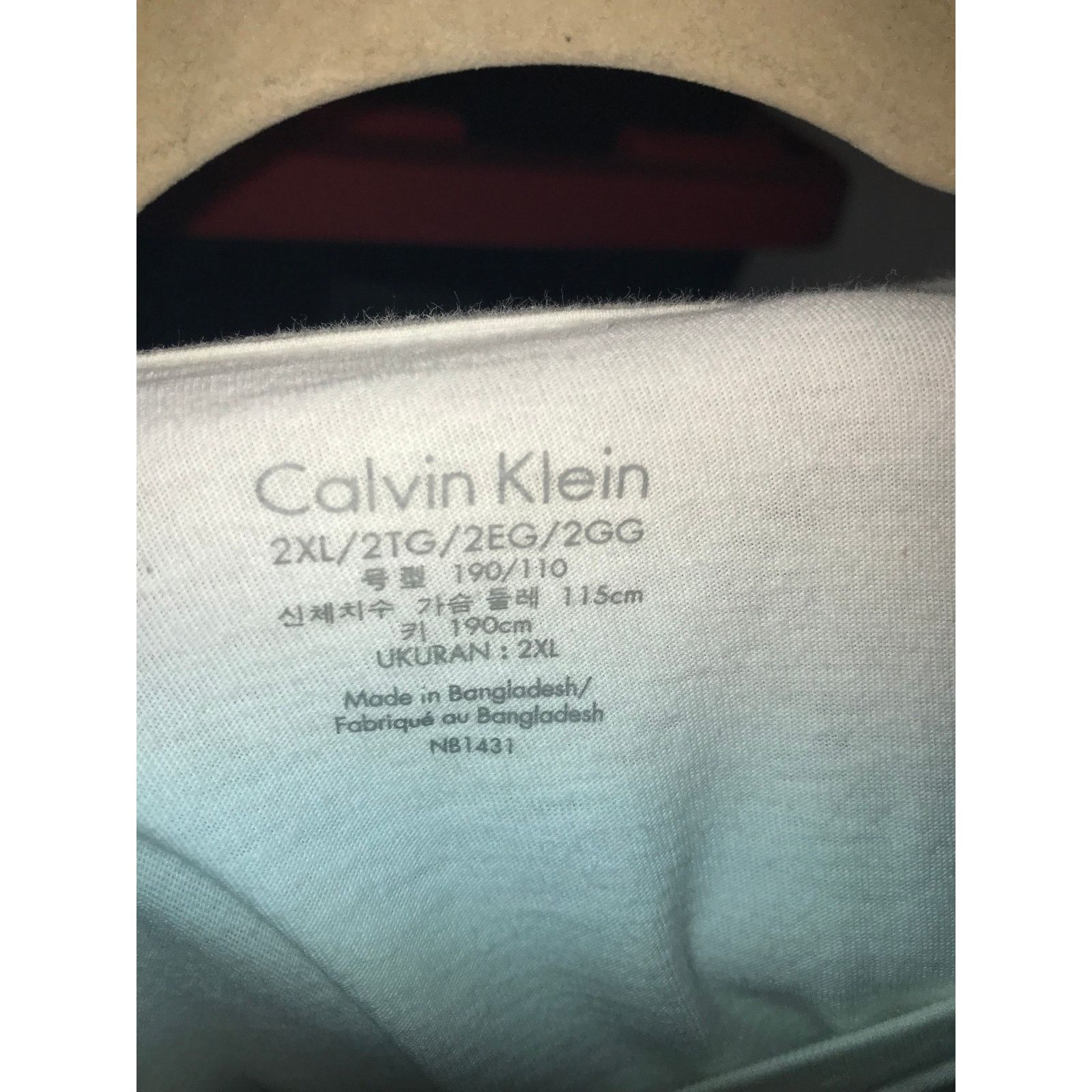 Calvin Klein CALVIN KLEIN T-Shirt Men's 2XL Cream Short Sleeved Size US XXL / EU 58 / 5 - 3 Thumbnail