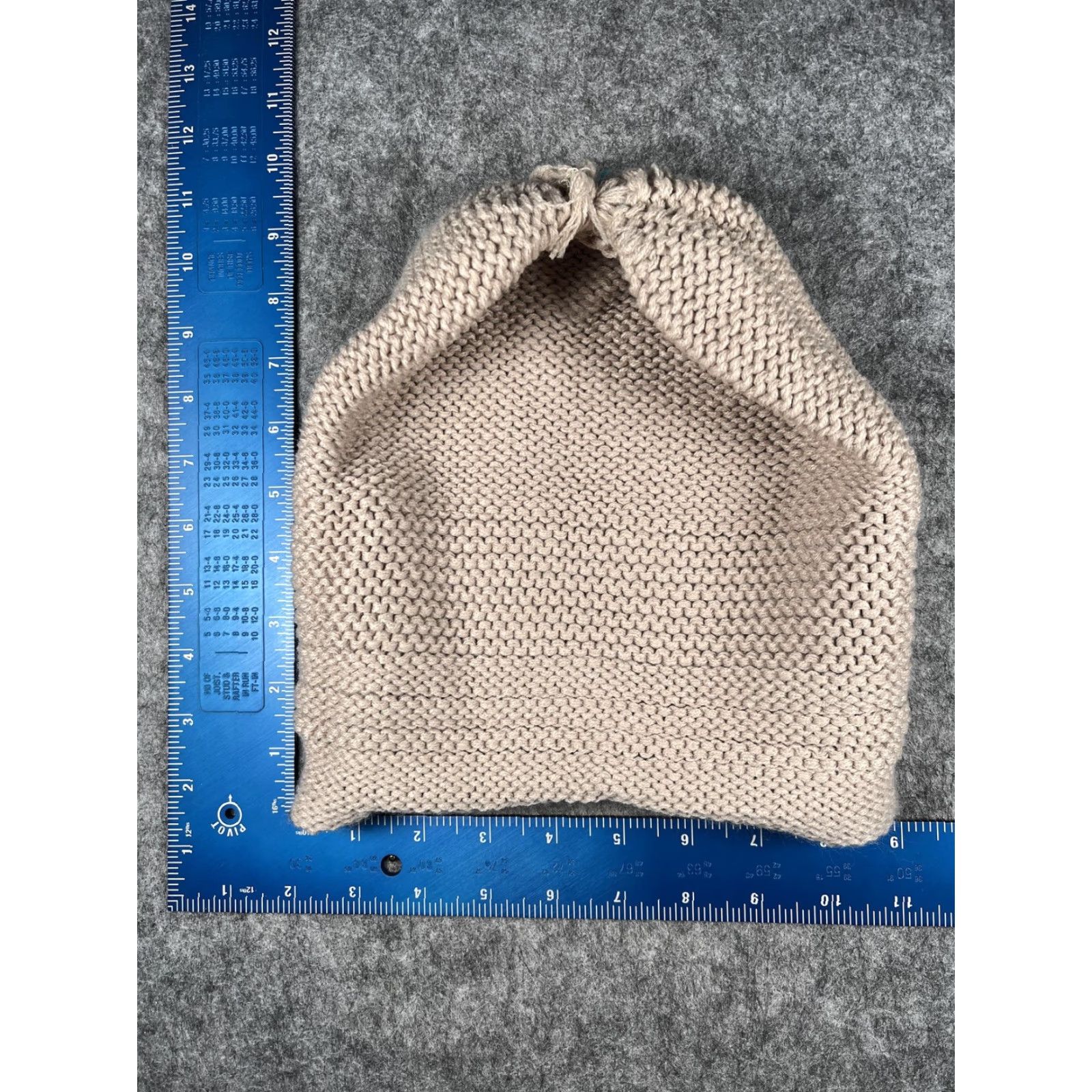 Vintage C.C Womens Beanie Hat One Size Beige Knit Acrylic Stretch Casual Winter Warm Size ONE SIZE - 4 Thumbnail