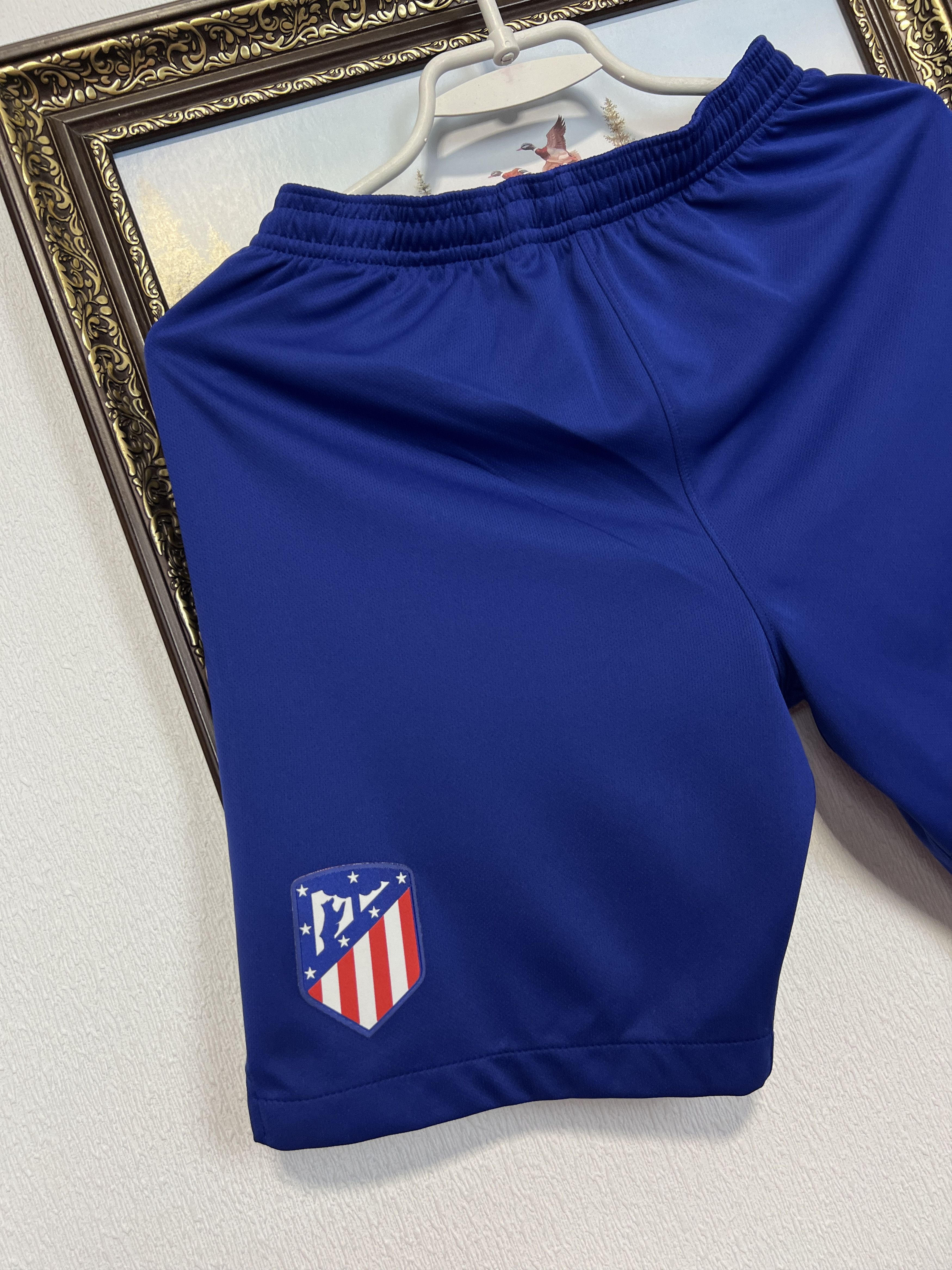 Nike Atletico Madrid Football Shorts Athletic Sport Size Boys L Size US 26 / EU 42 - 3 Thumbnail