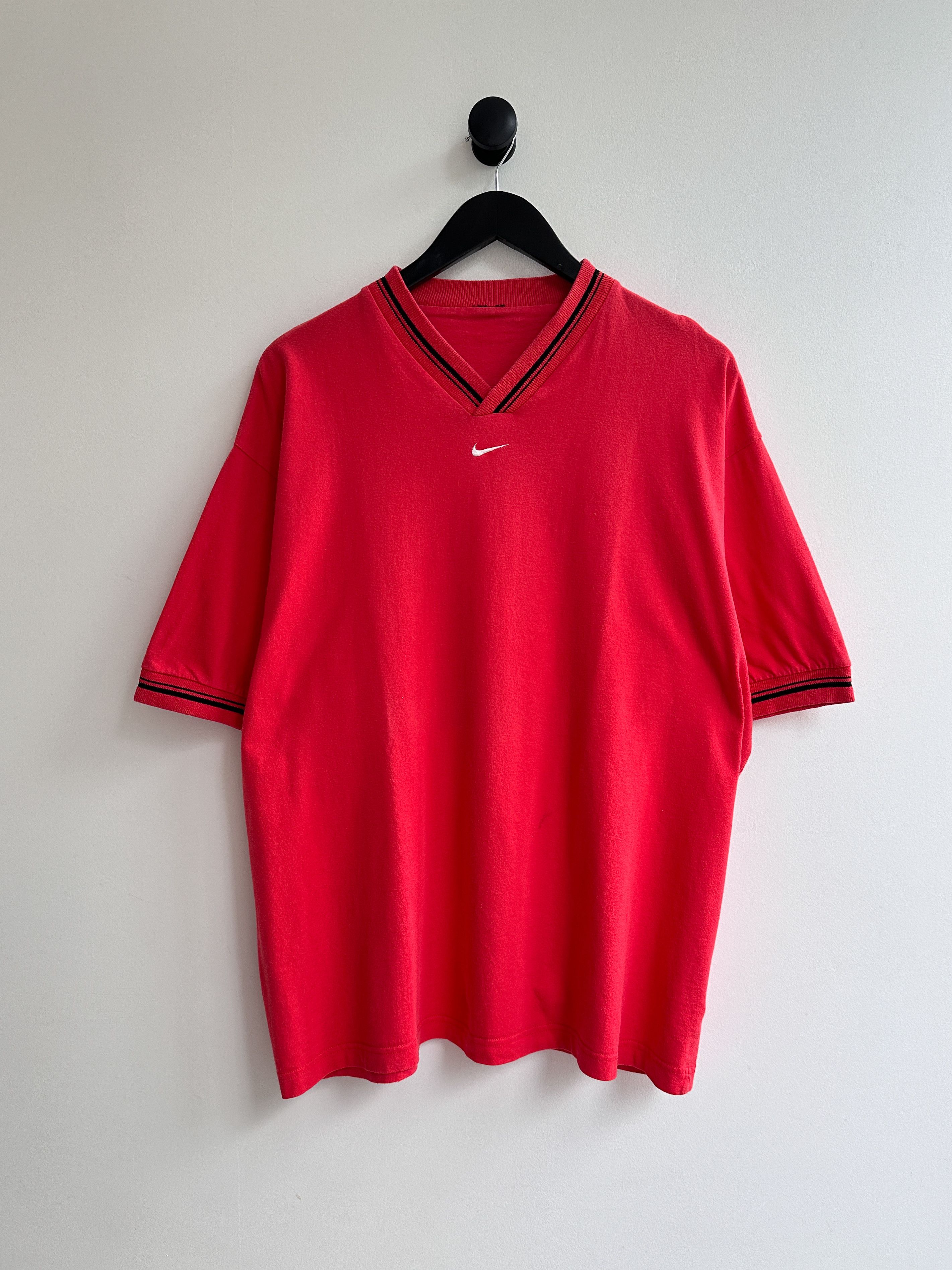Nike Vintage Nike Center Swoosh Tee Shirt Size US XXL / EU 58 / 5 - 1 Thumbnail
