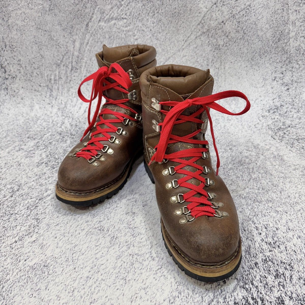 LOWA Vintage Heritage Lowa Germany Outdoor Hiking Boots UK8.5 Size US 9.5 / EU 42-43 - 2 Thumbnail