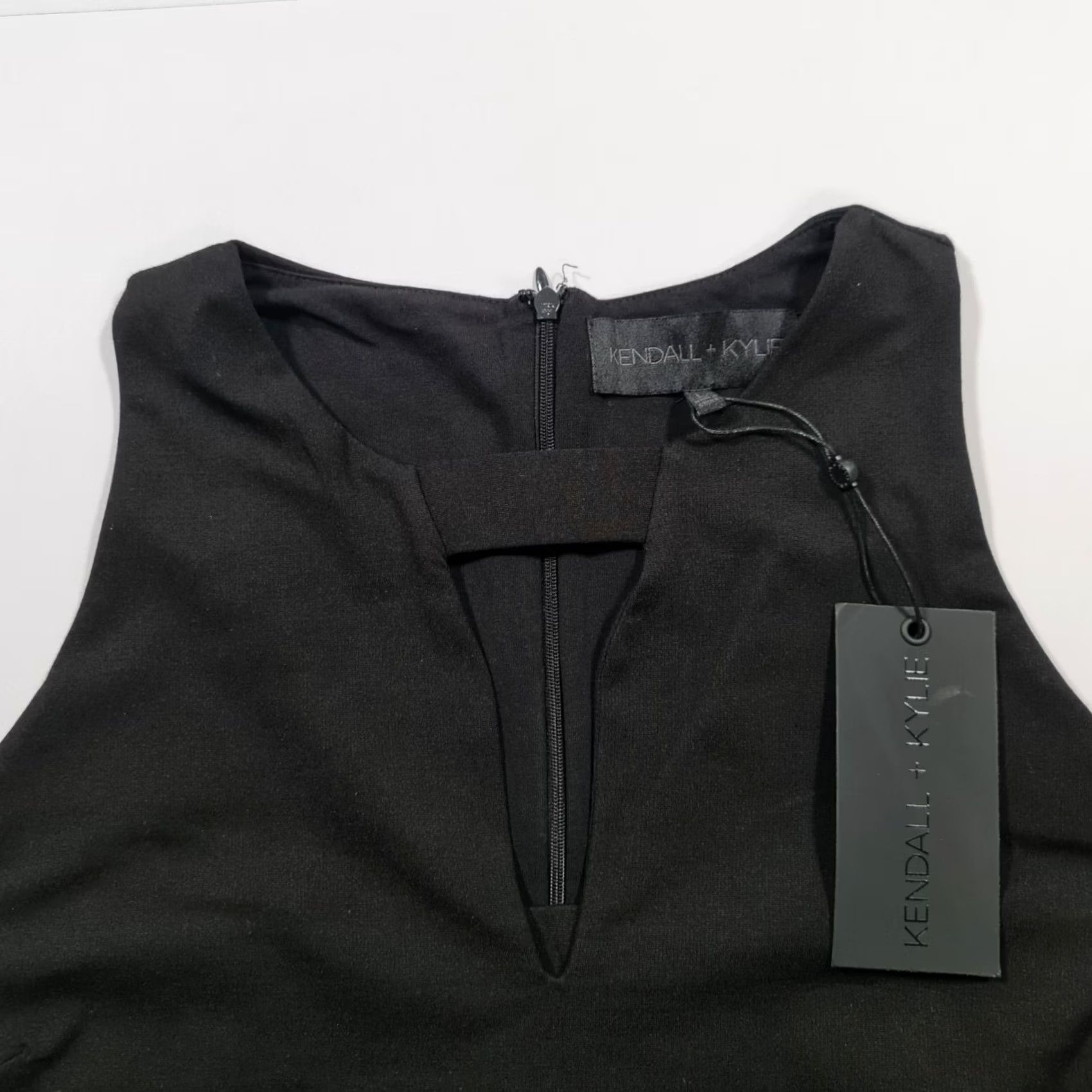Vintage Kendall & Kylie Dress Womens Black Large Sleeveless Round Neck Knee Length Cut Out Bodycon Size L / US 10 / IT 46 - 2 Thumbnail