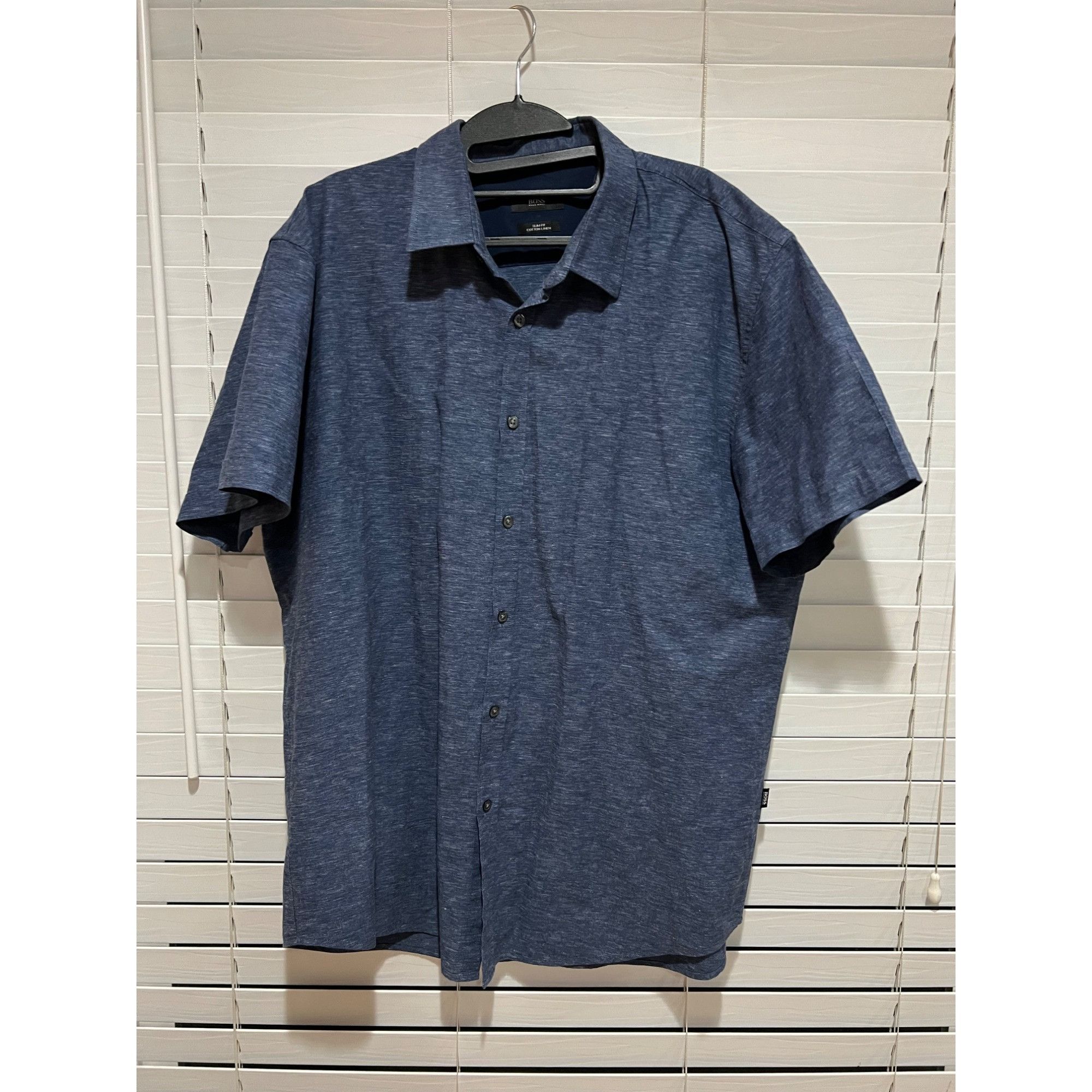 Hugo Boss Cotton Linen Short Sleeve Button Up Shirt - Size X