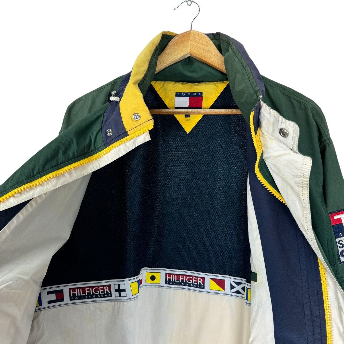 Tommy Hilfiger ⚡️TOMMY HILFIGER SAILING GEAR HOODIE COLOUR WAY JACKET Size US L / EU 52-54 / 3 - 8 Thumbnail