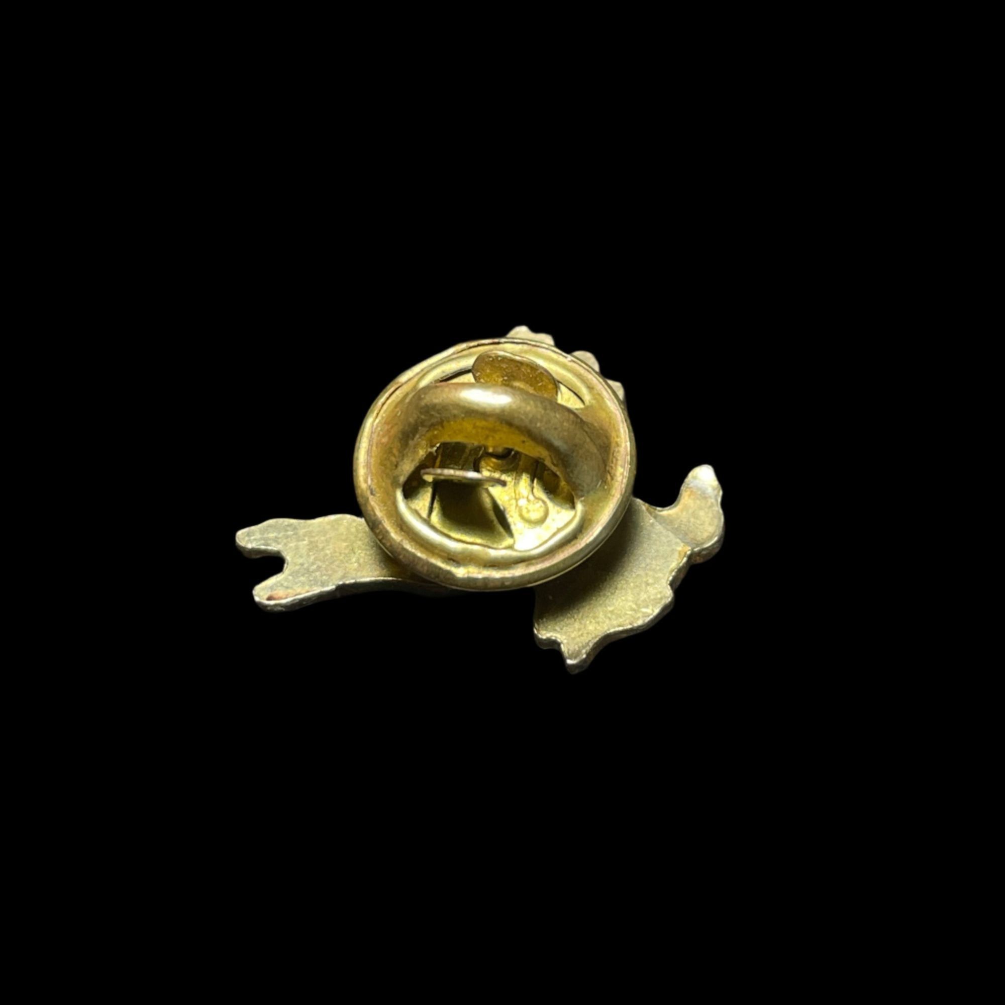 Vintage Prancing Reindeer Mini Enamel Brooch Pin Vintage Size ONE SIZE - 3 Thumbnail