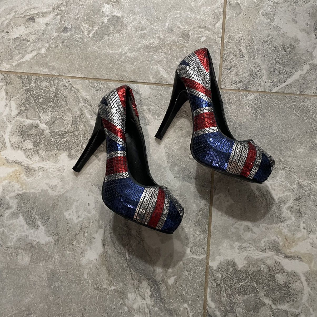 Vintage UK 🇬🇧 UNITED KINGDOM GREAT BRITAIN HEELS PLATFORM SHOES ENG Size US 9 / IT 39 - 1 Thumbnail