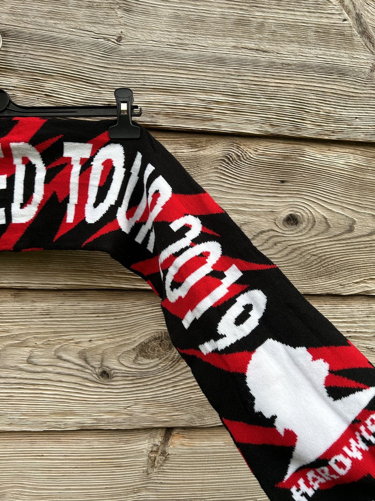 Band Tees Metallica Hardwired To Self Destruct 2019 Tour Scarf Size ONE SIZE - 7 Thumbnail