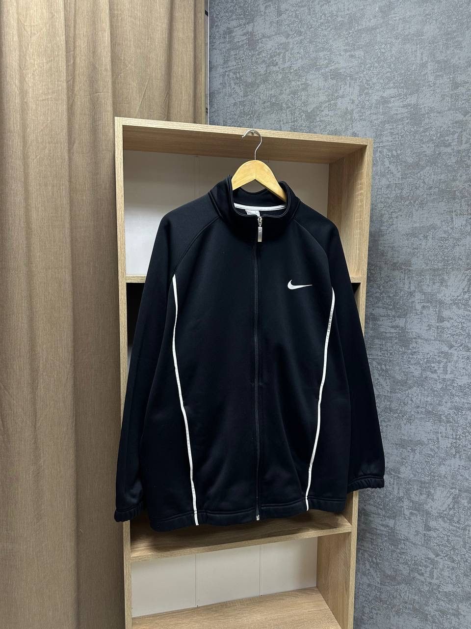 Vintage Nike Black Full Zip Hoodie