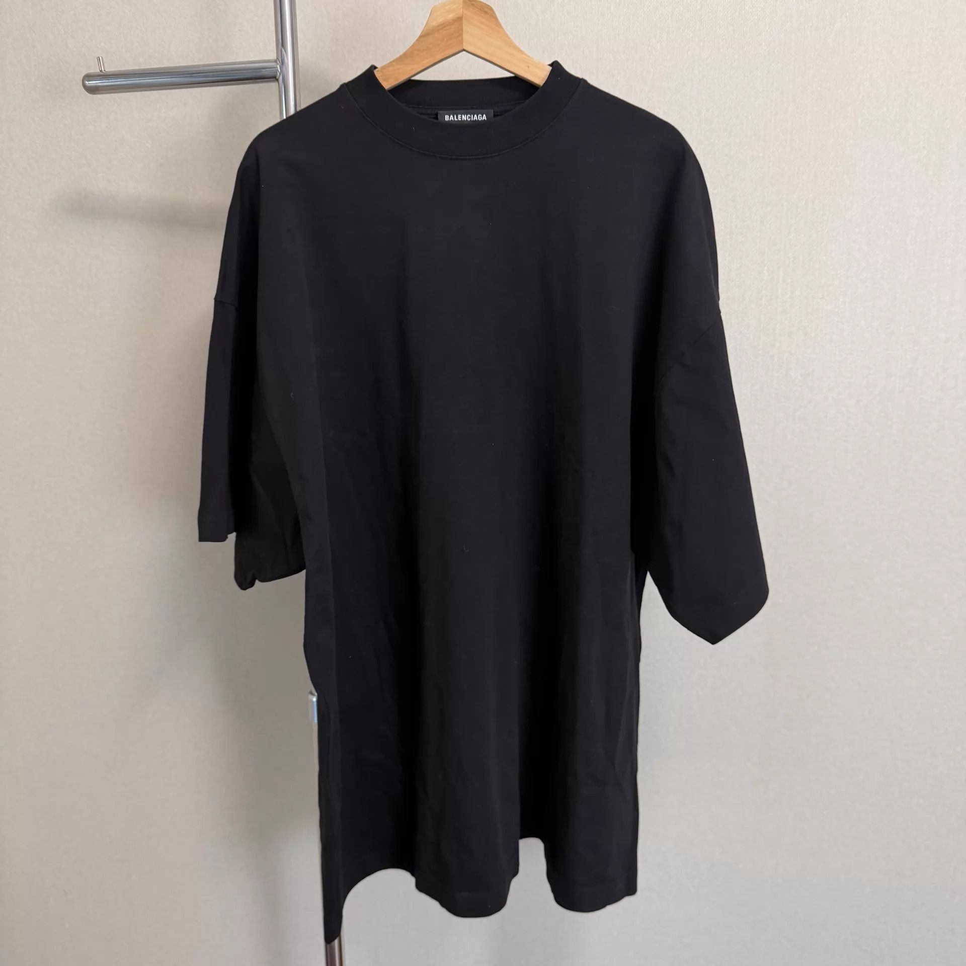 Balenciaga Balenciaga Crew Neck Short Sleeve T Black O/S Size 4 SS22 Size US XL / EU 56 / 4 - 1 Thumbnail