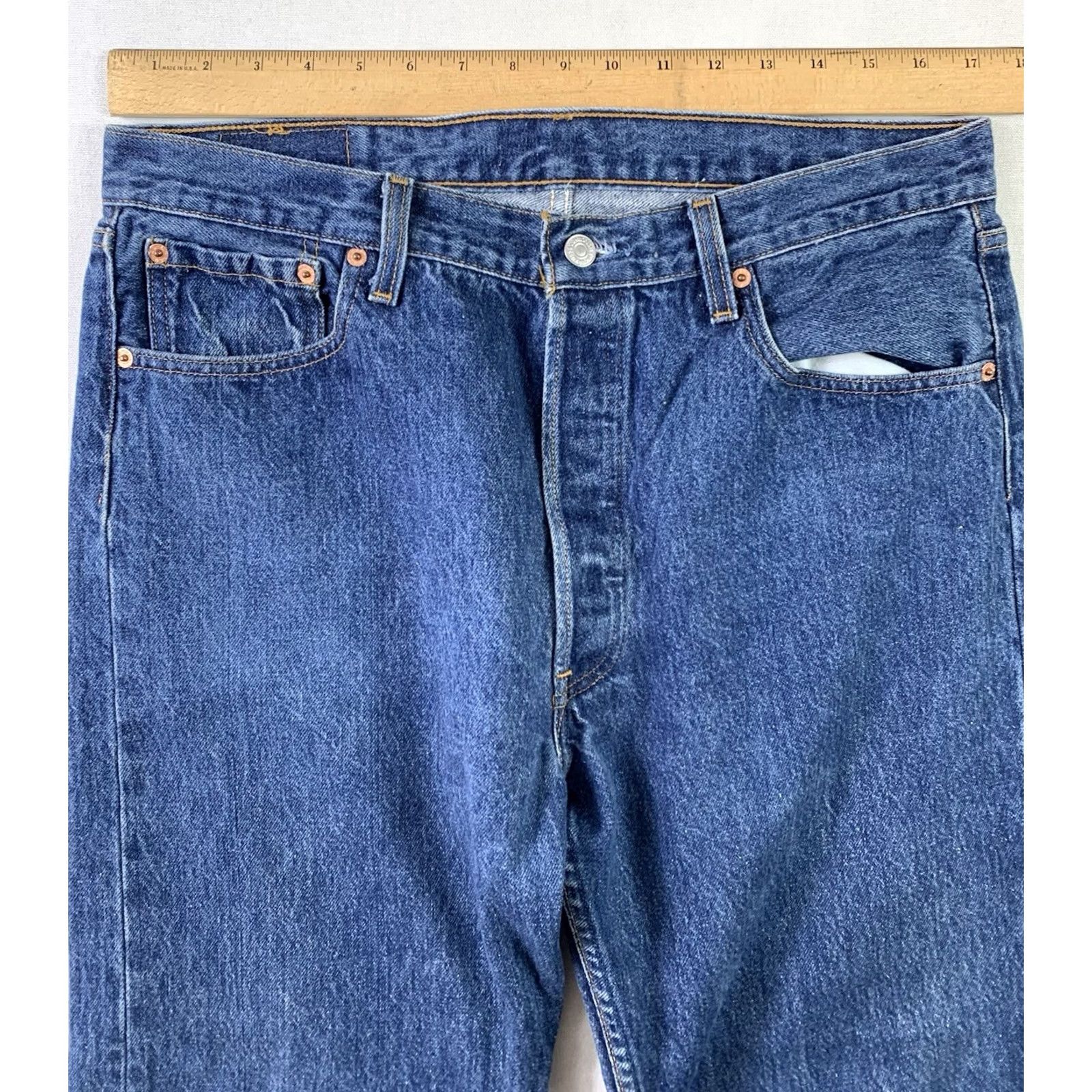 Levi's Levis 501 Jeans USA Blue Button Fly Mens 1990 vtg 36x36 (Fits 34x32) Made in Size US 34 / EU 50 - 7 Thumbnail