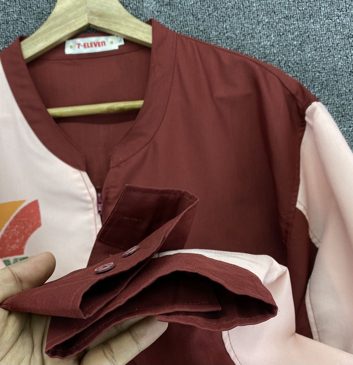 Japanese Brand Vintage 90's 7 ELEVEN Uniform Workwear Zip Up Jacket Size US XL / EU 56 / 4 - 14 Thumbnail