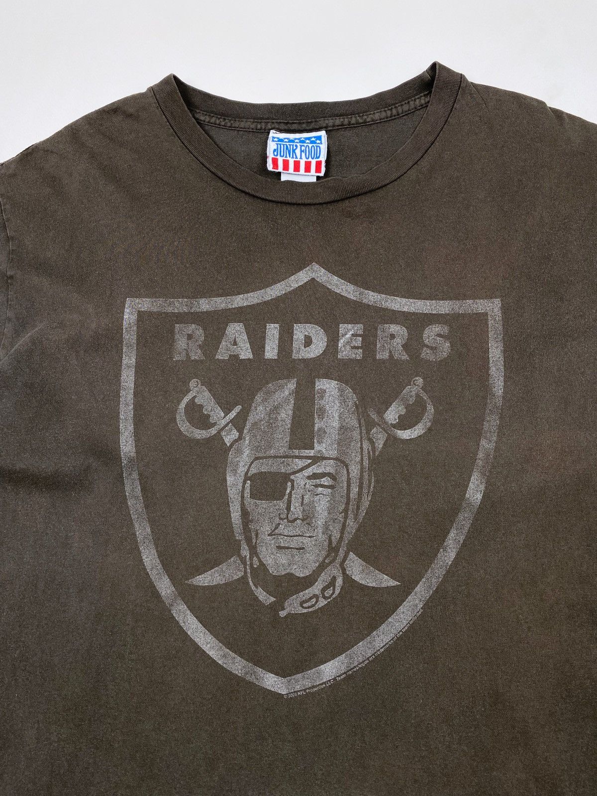 Junk Food Y2K Junk Food Brown Oakland Raiders Logo Tee Size US L / EU 52-54 / 3 - 3 Thumbnail