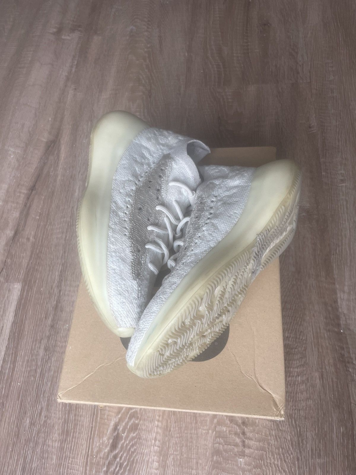 Adidas × Yeezy Yeezy Boost 380 Calcite Glow Size US 8 / EU 41 - 2 Thumbnail