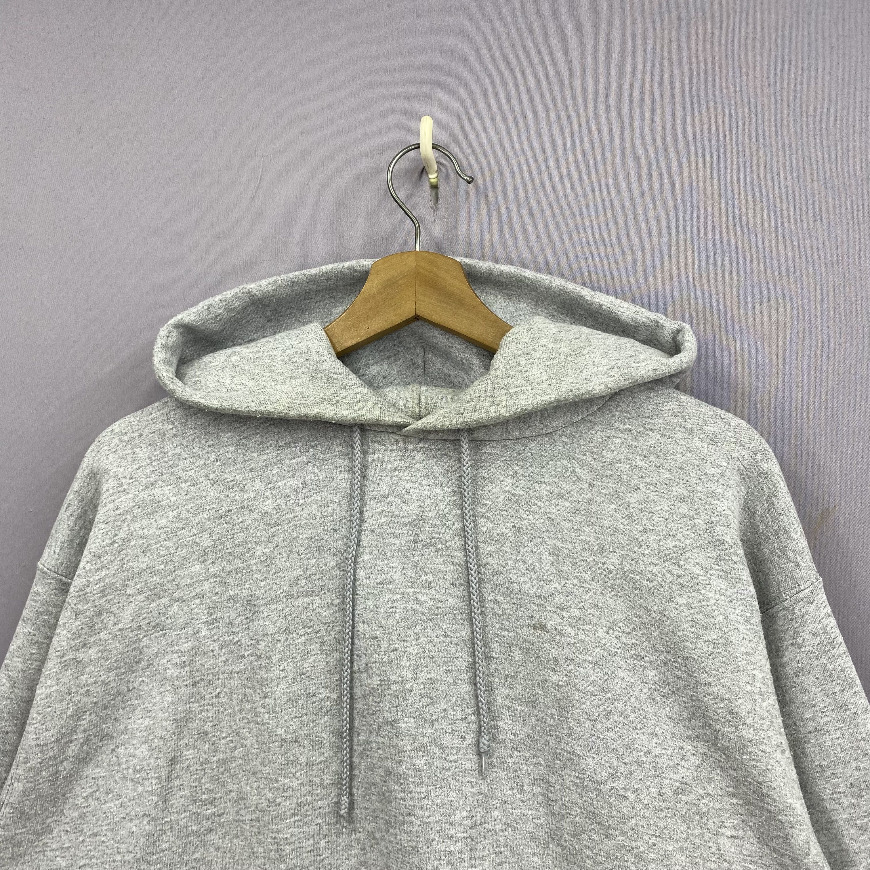 Champion Vintage Champion Sweater Y2K Hoodie Sweatshirt Size L Jumper Size US L / EU 52-54 / 3 - 5 Thumbnail