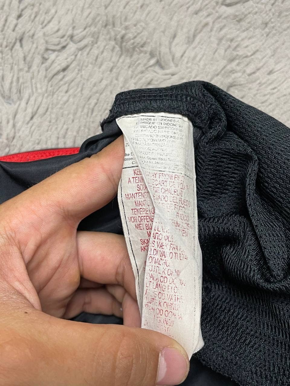 Nike × Vintage Nike Vintage Y2k Nylon Drill Track Baggy Pants Size US 41 - 10 Thumbnail