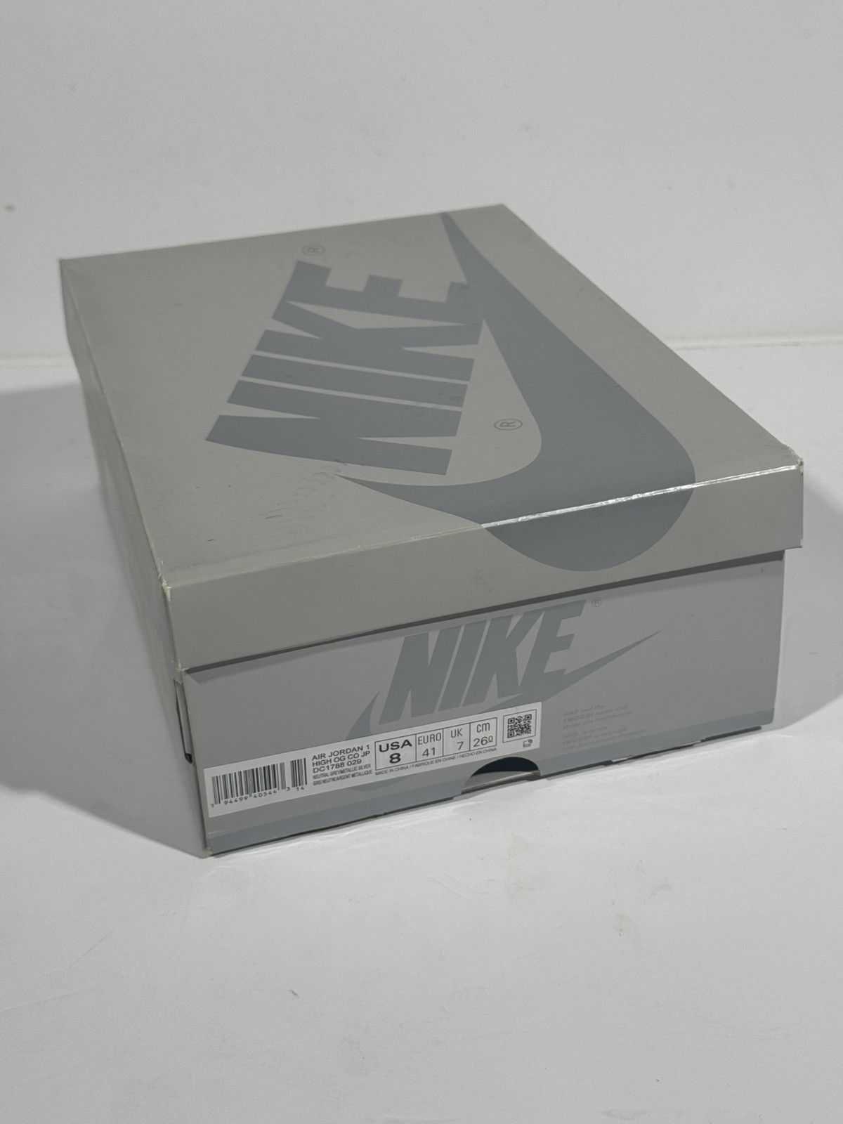 Jordan Brand × Nike Air Jordan 1 Retro High CO.JP Neutral Grey (2020) Size US 8 / EU 41 - 14 Thumbnail