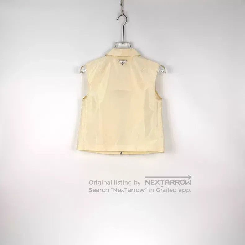 Prada Prada Champagne-colored metal triangle nylon vest Size XS / US 0-2 / IT 36-38 - 4 Thumbnail