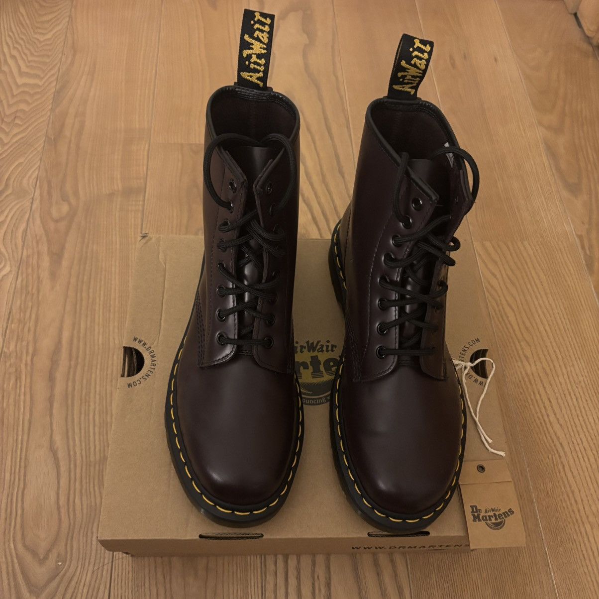 Dr. Martens Dr.Martens burgundy high leather boots Size US 9 / EU 42 - 2 Thumbnail