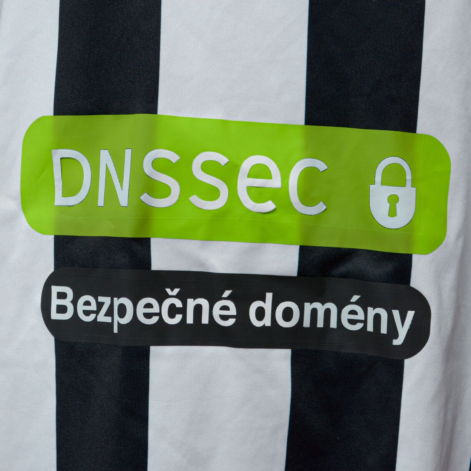 Adidas SK Dynamo Ceske Budejovice XL Home Jersey 2017 2018 Shirt Size US XL / EU 56 / 4 - 4 Thumbnail