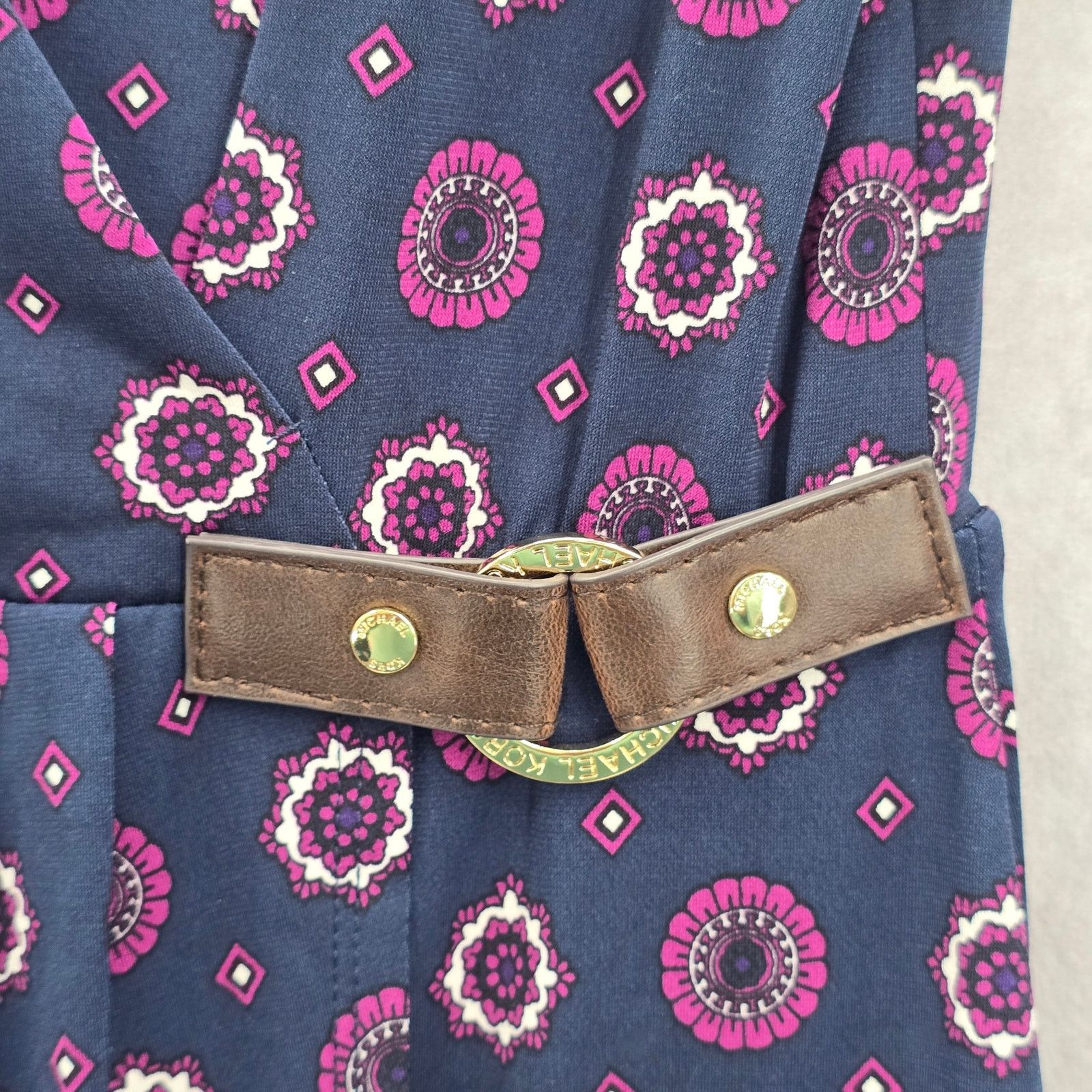 Michael Kors Michael Kors Purple Wrap Floral Sleeveless Buckle Medium Size M / US 6-8 / IT 42-44 - 7 Thumbnail