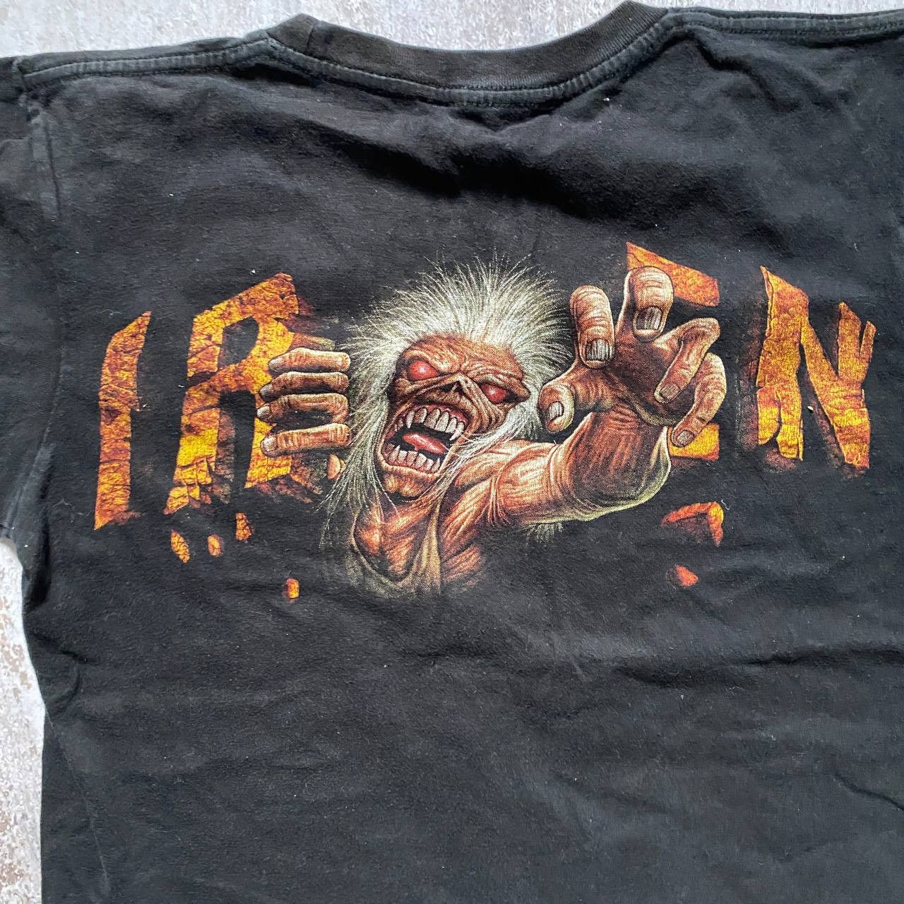 Band Tees VINTAGE Y2K IRON MAIDEN RARE BAND TEE TOUR Size US S / EU 44-46 / 1 - 3 Thumbnail