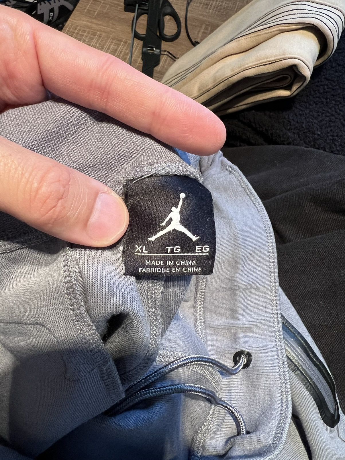 Jordan Brand × Nike Jordan Pants Mens XL Tech Fleece Jogger Sportswear Pockets Size US 41 - 6 Thumbnail