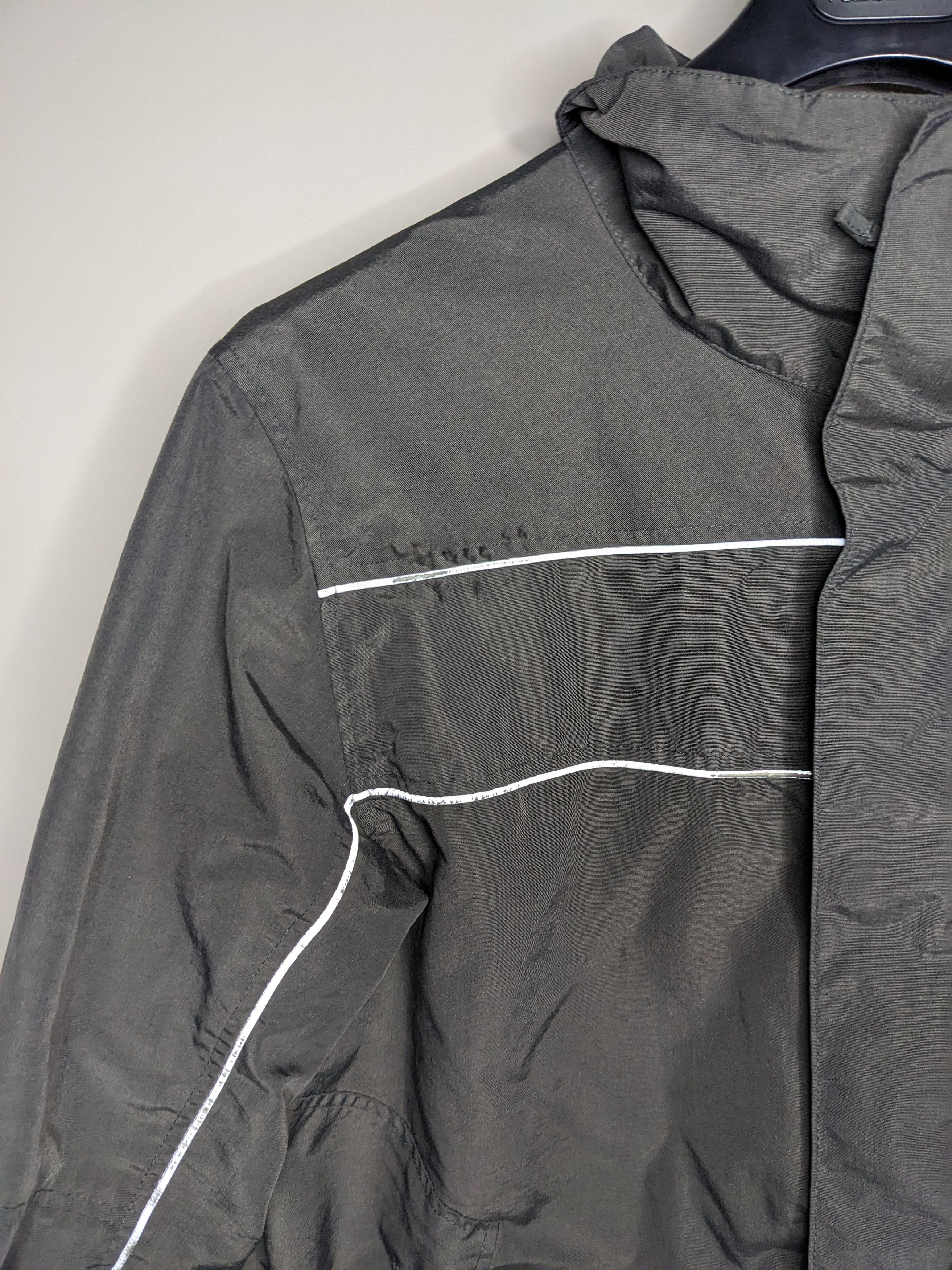 Mercedes-Benz Mercedes Benz Nylon Windbreaker Jacket Medium Coat Grey AMG Size US M / EU 48-50 / 2 - 4 Thumbnail