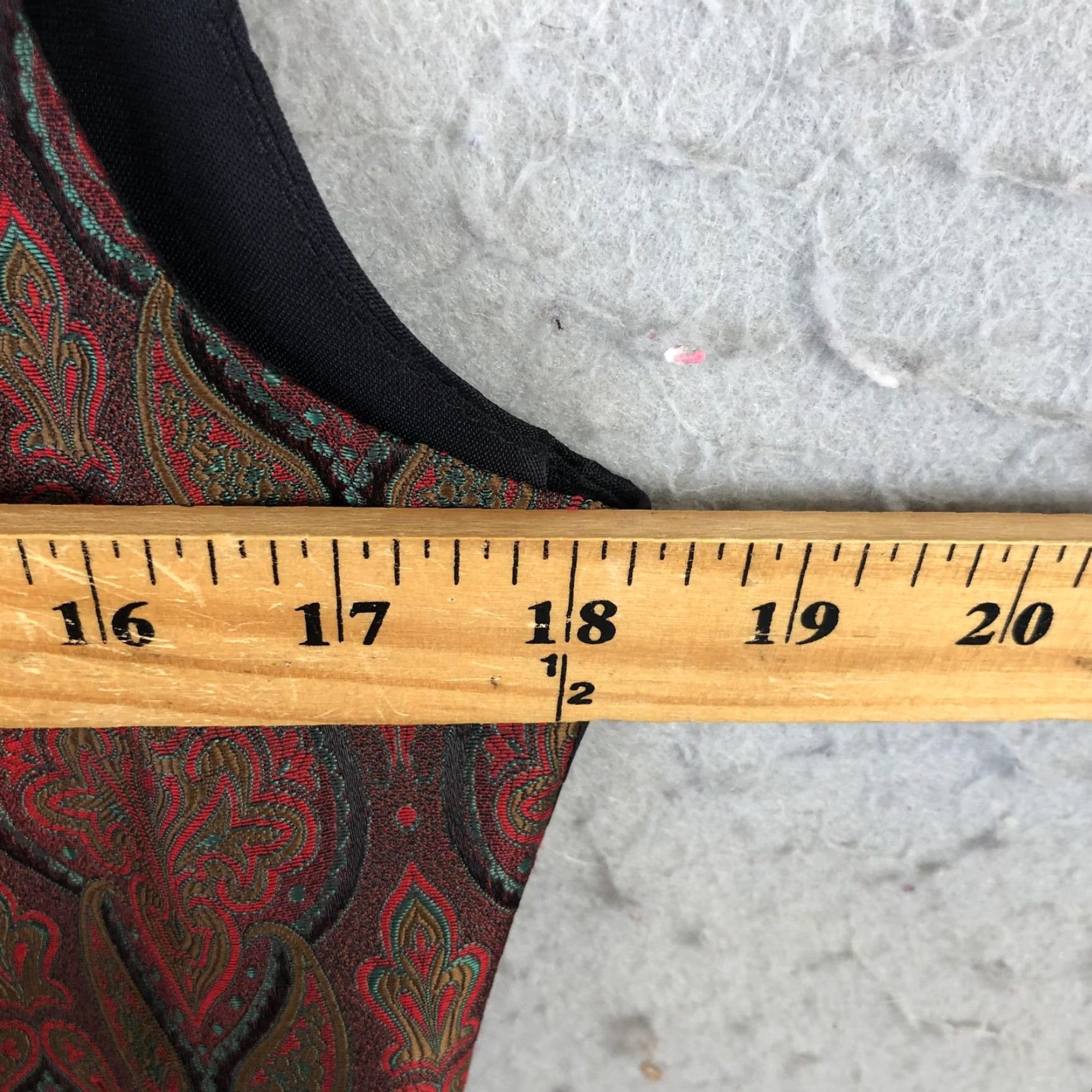 Bergdorf Goodman VINTAGE Bergdorf Goodman Vest Womens M Red Paisley Brocade Button Up USA 90s Festive Formal Womens Vest Size M / US 6-8 / IT 42-44 - 3 Thumbnail