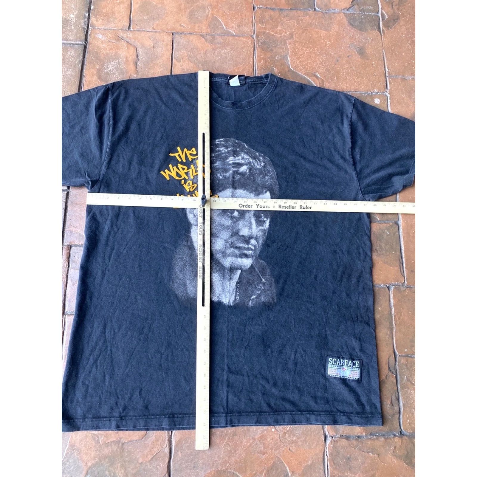 Vintage VINTAGE Scarface The World Is Yours Tony Montana Big Face Movie T-Shirt 3XL Black Cotton Short Sleeve Crew Neck Mens 90s Movie Size US XXL / EU 58 / 5 - 7 Thumbnail