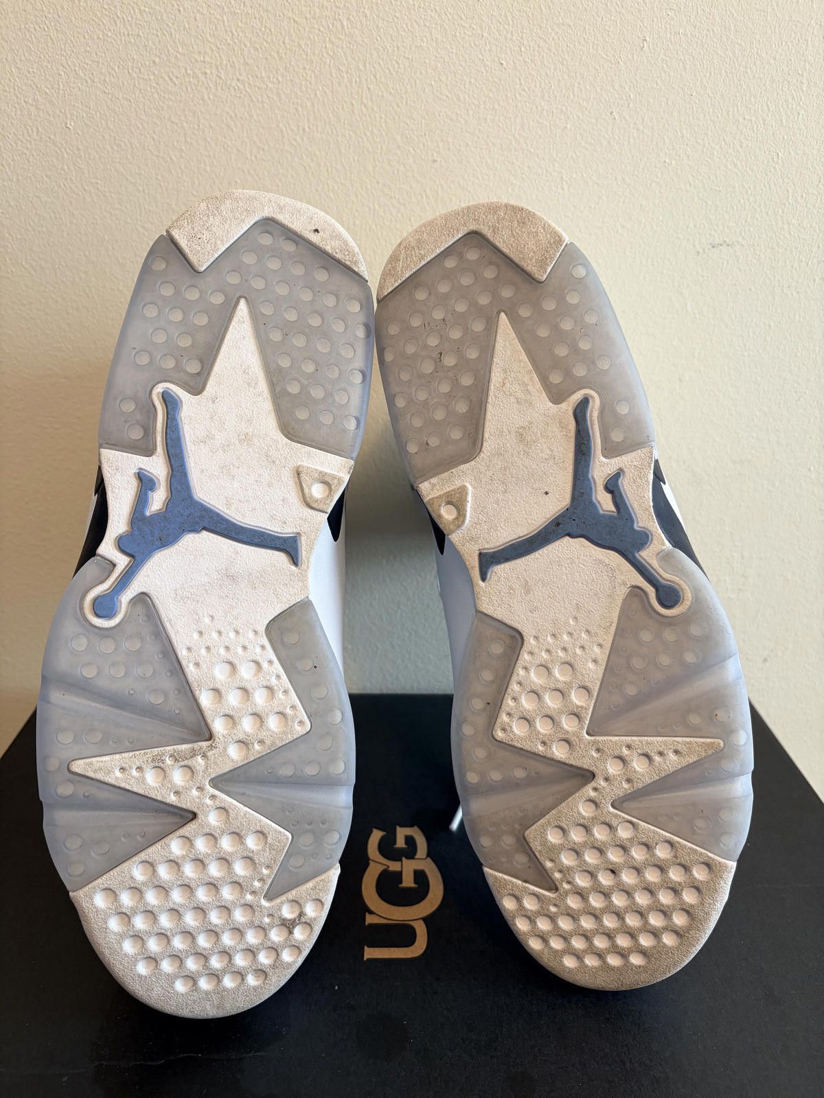 Jordan Brand Air Jordan 5 Retro UNC Home University Blue Shoe (Size 10.5) Size US 10.5 / EU 43-44 - 7 Thumbnail