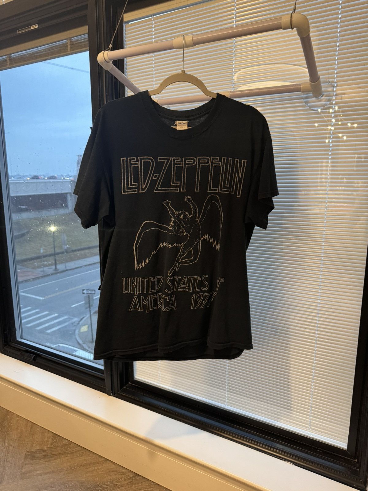Vintage Vintage Led Zeppelin Faded Tee Size US L / EU 52-54 / 3 - 1 Thumbnail